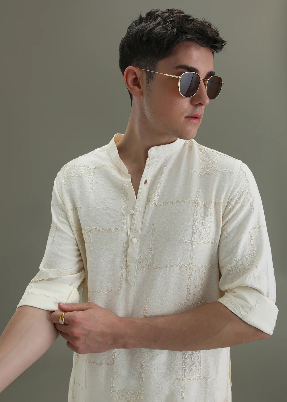 Cream Self Thread Embroidered Kurta - Image 6