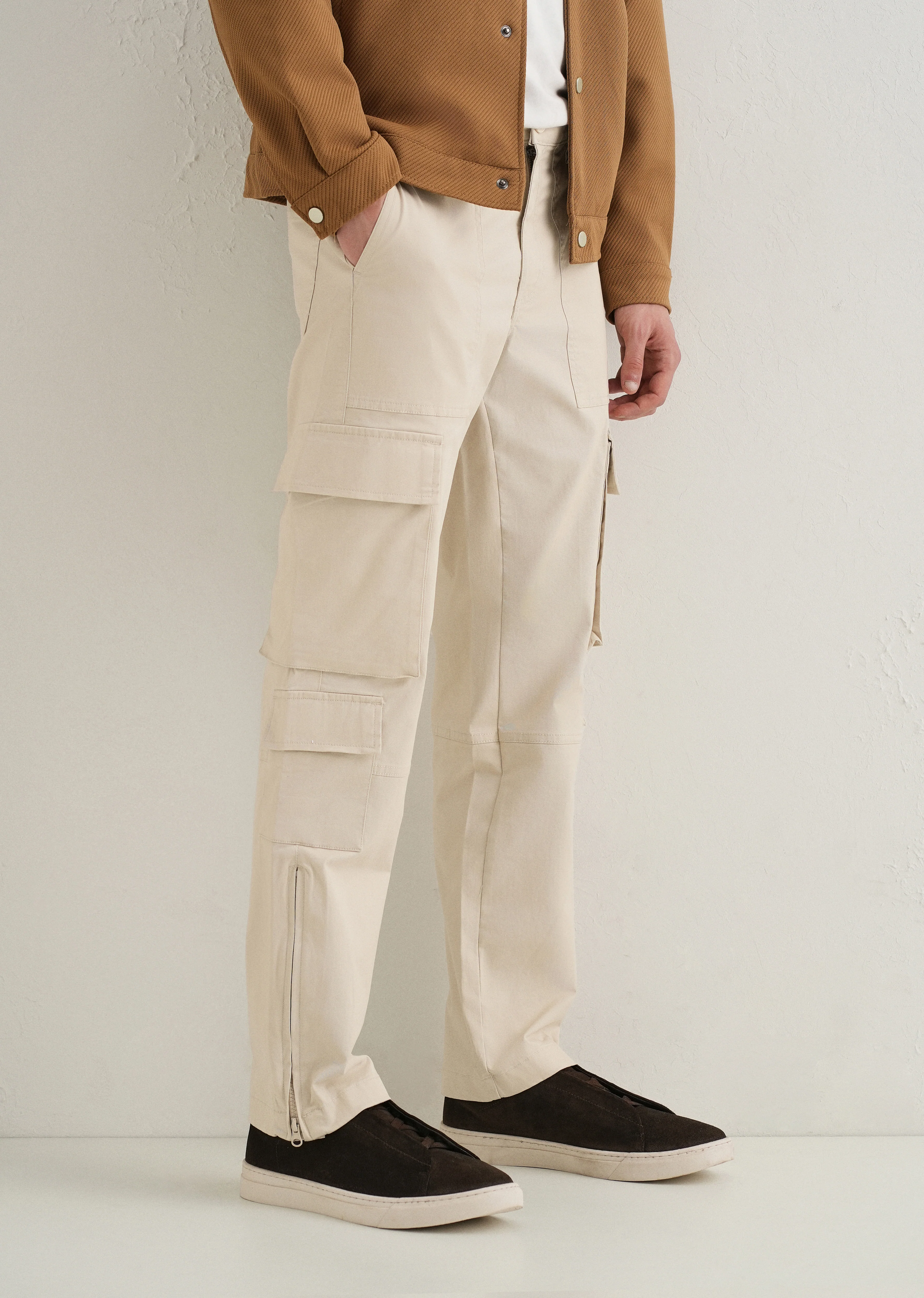 Cream Zipper Cargo Pant - Image 8
