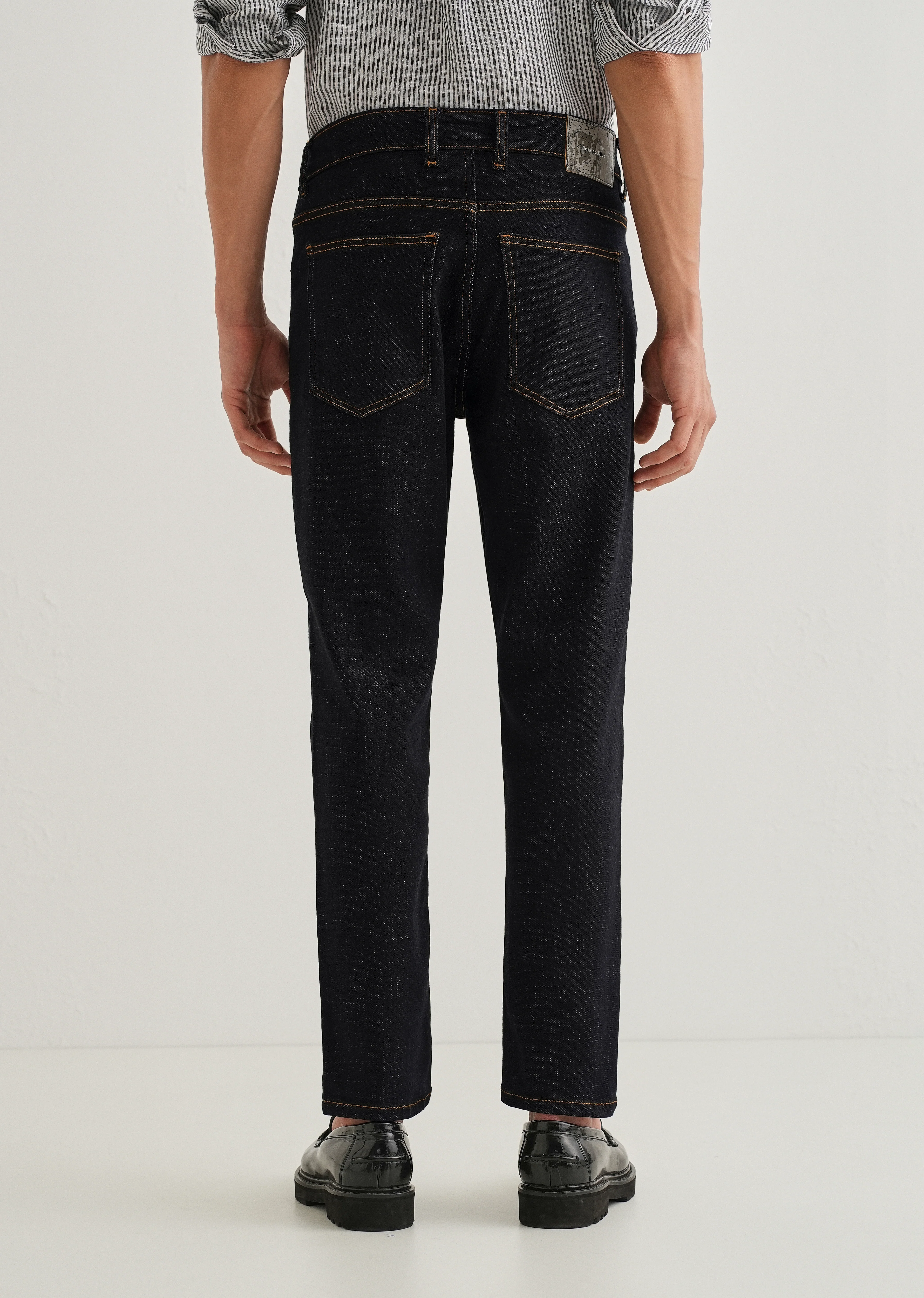 Dark Blue Carrot Fit Jeans - Image 2
