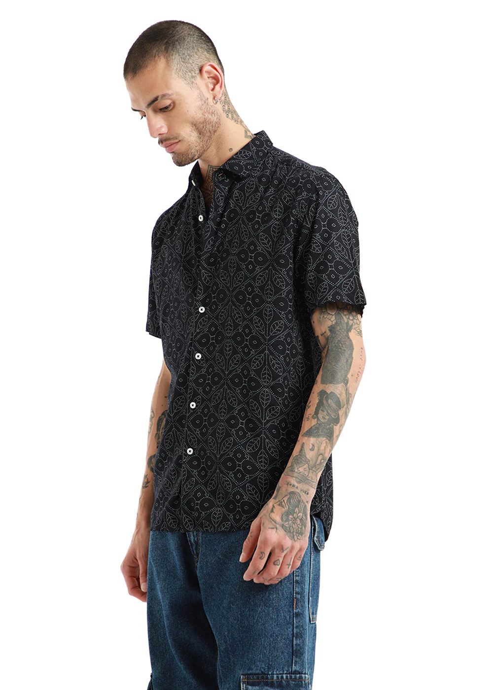 Emblematic Black Leaf Print Half Sleeve Shirt - Image 3