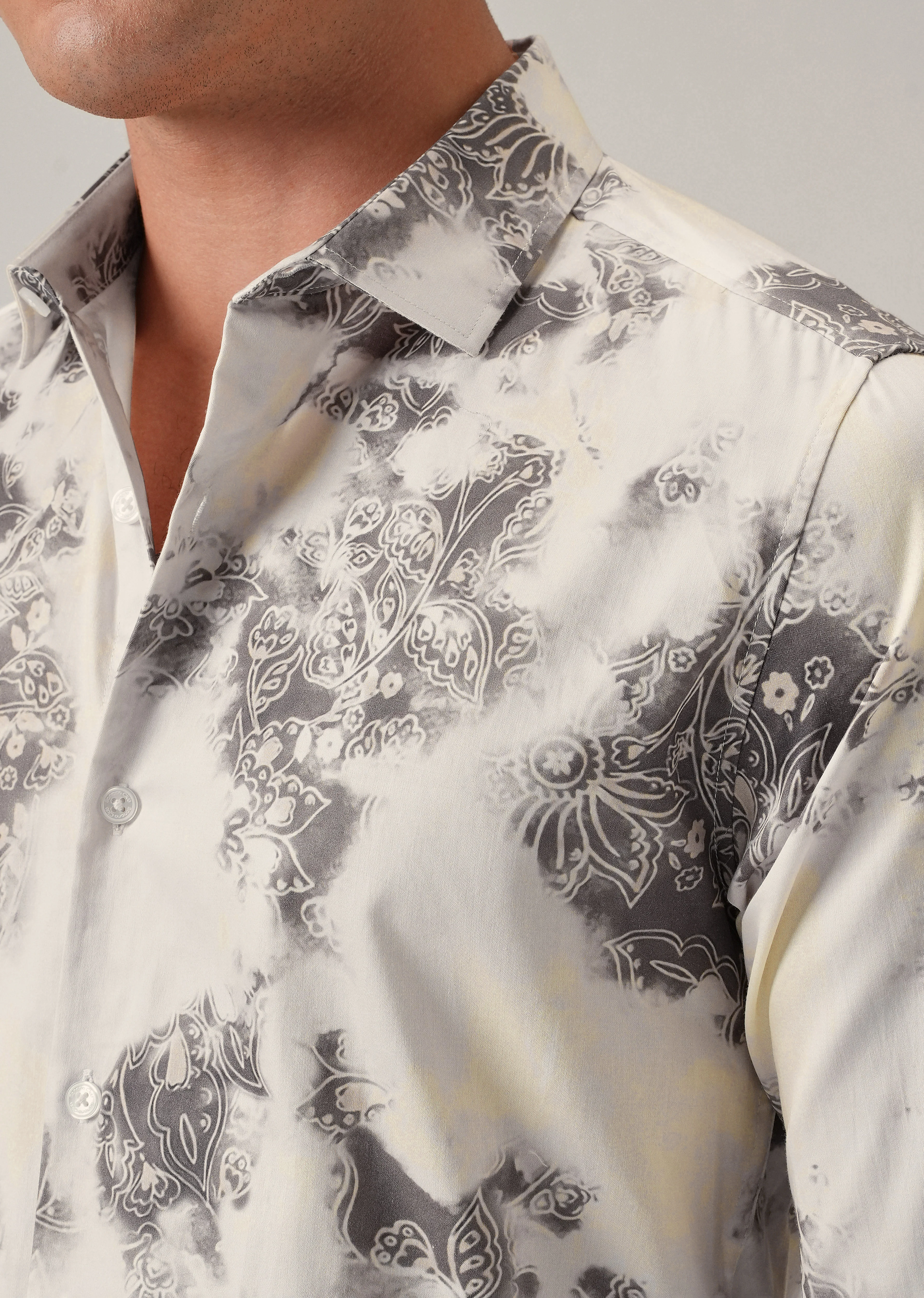 Faded Motif Print Shirt - Image 5