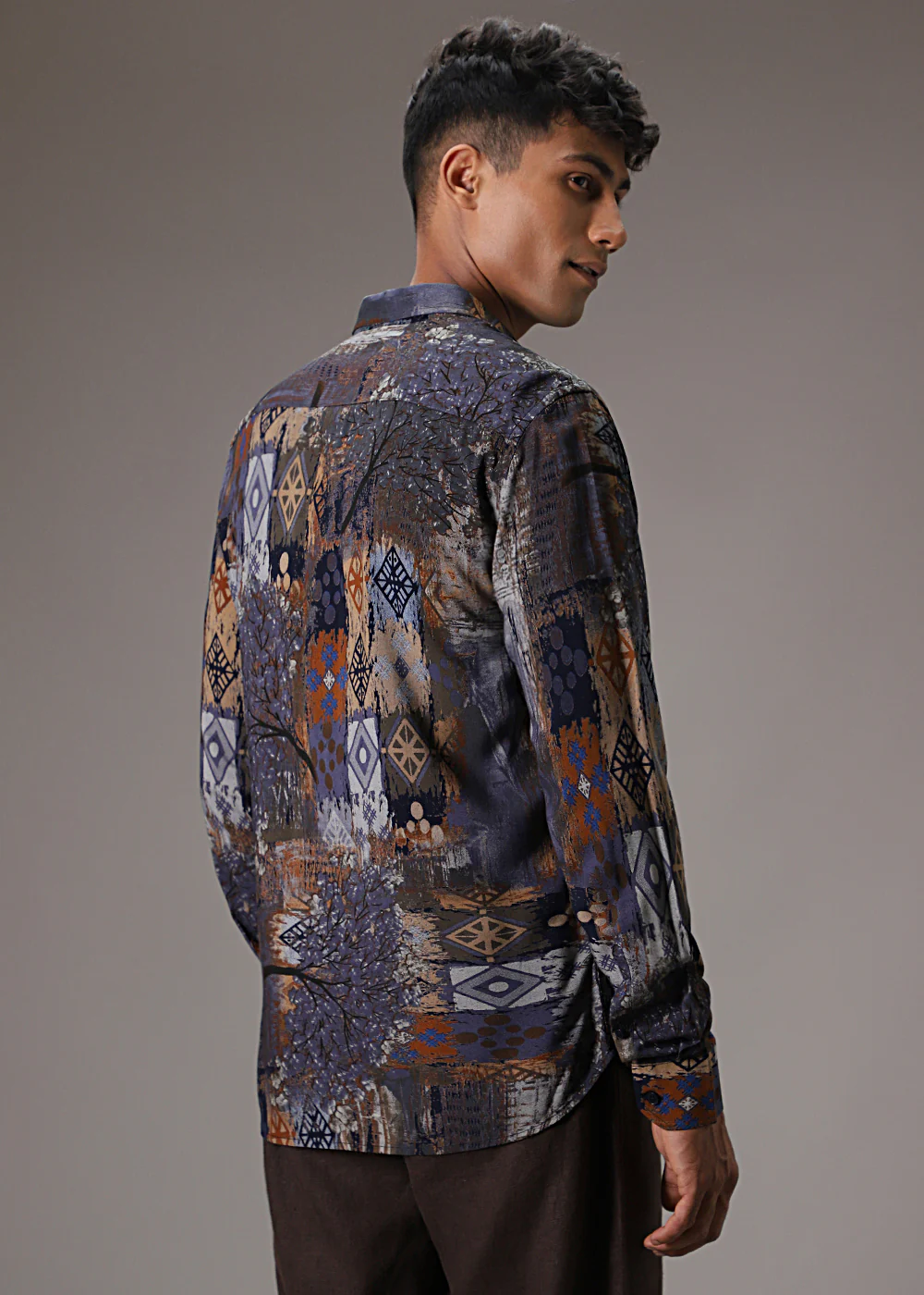 Flora Geo Blue Feather Shirt - Image 4