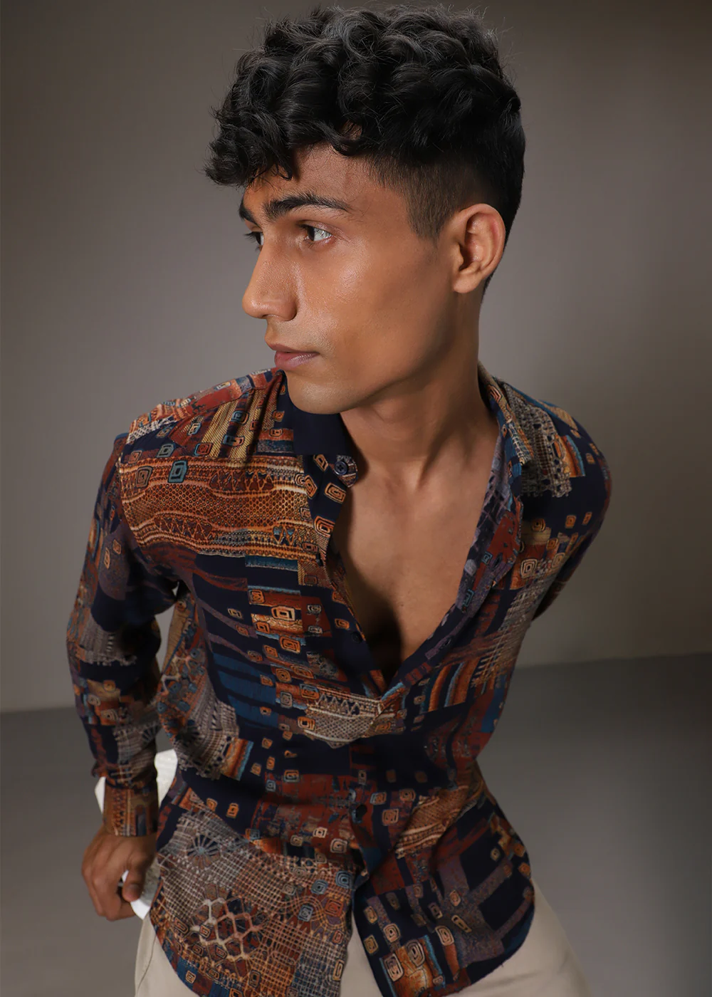 Geo Abstract Feather Shirt - Image 8