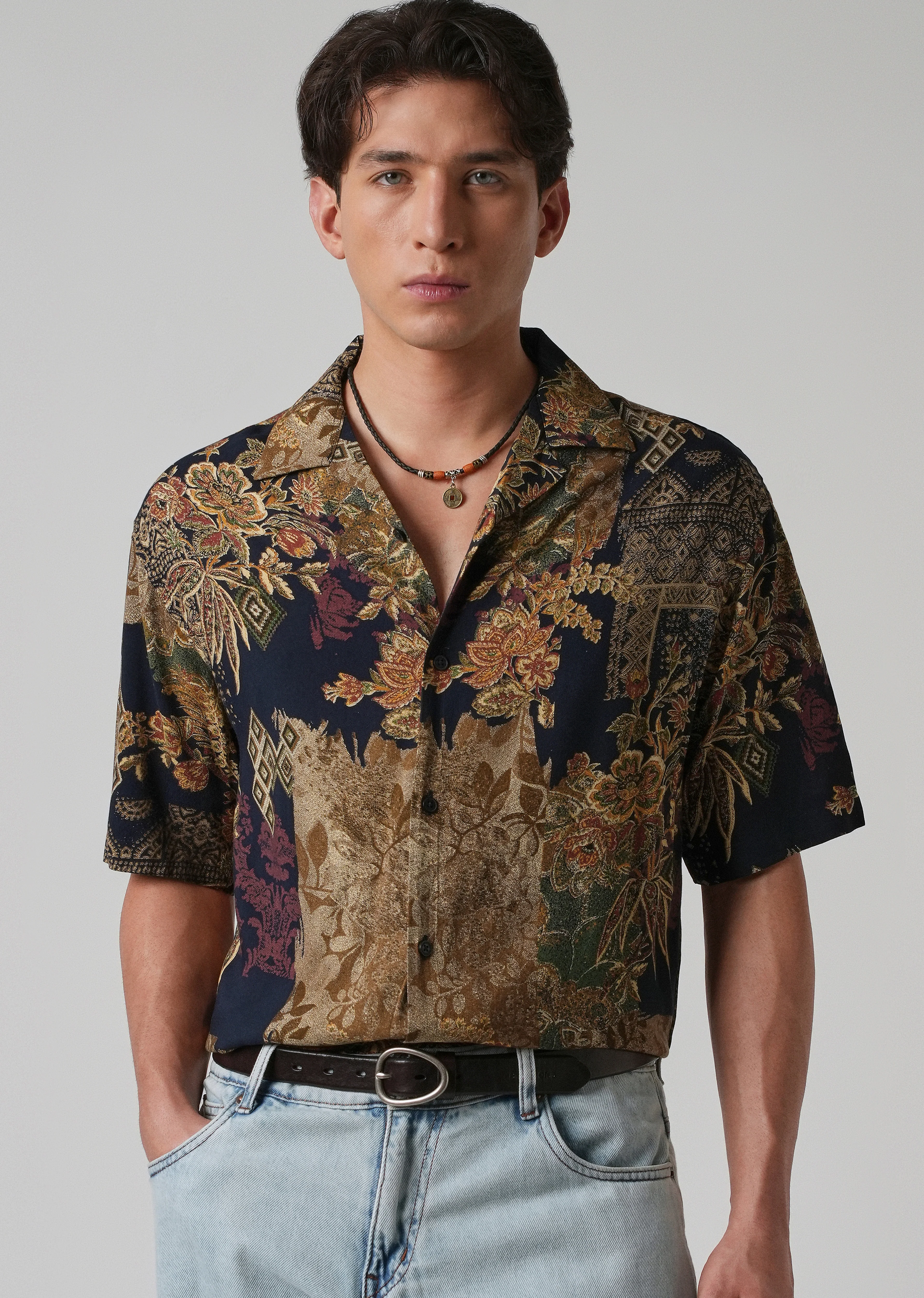 Geo Floral Oversized Feather Shirt - Image 7