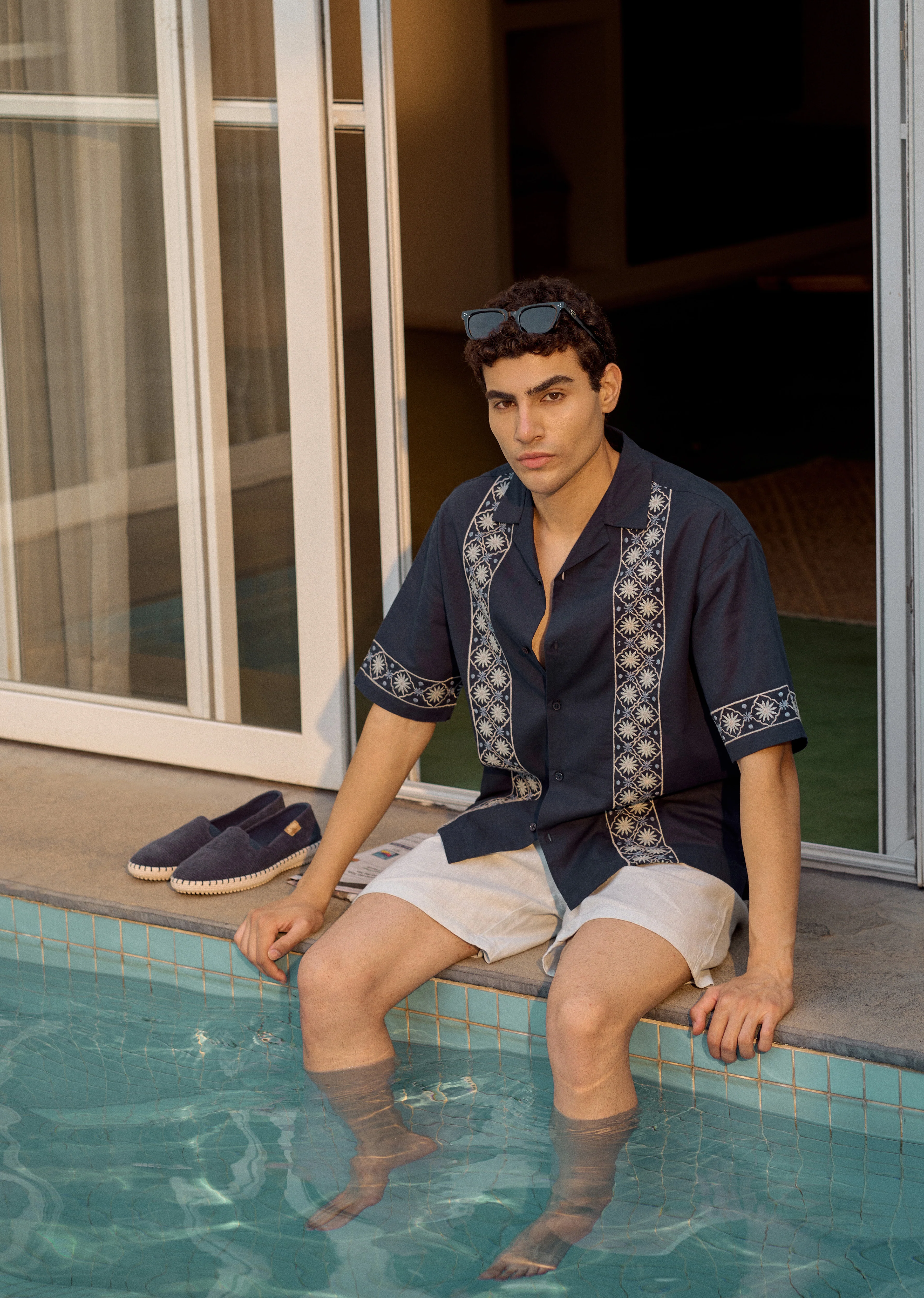 Geometric Embroidery Linen Shirt - Image 2