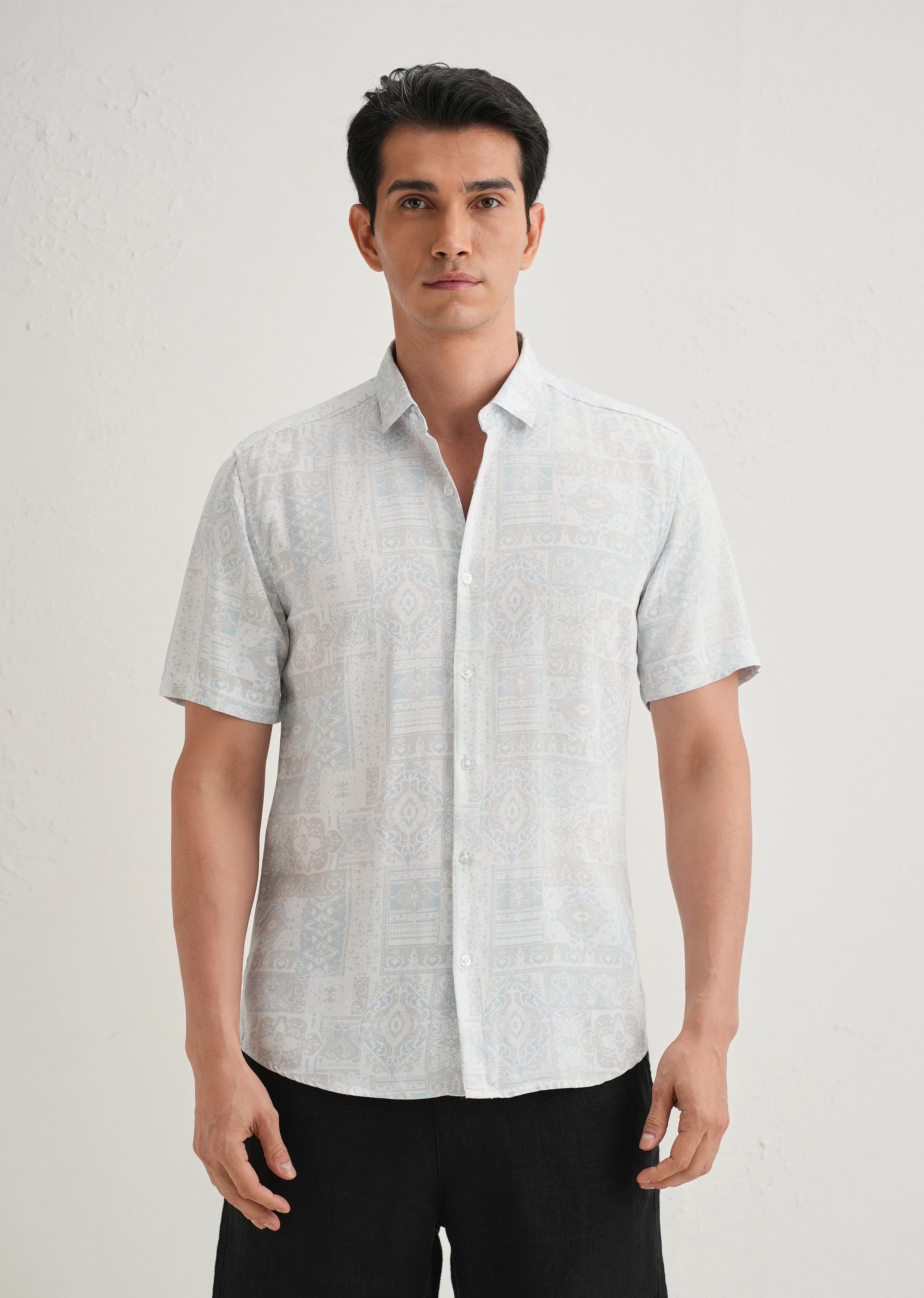 Geometric Print Blue Shirt - Image 3