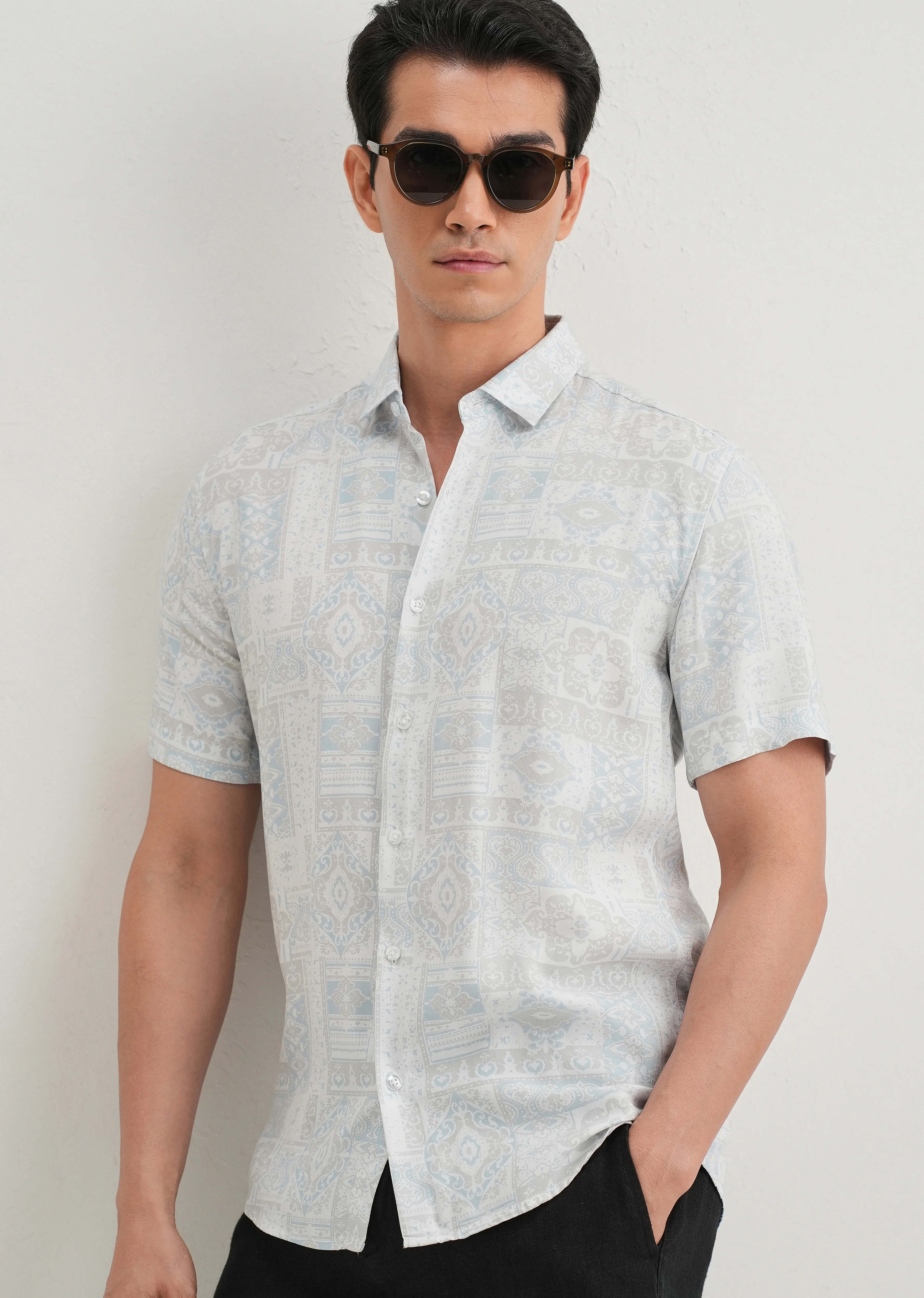 Geometric Print Blue Shirt - Image 7