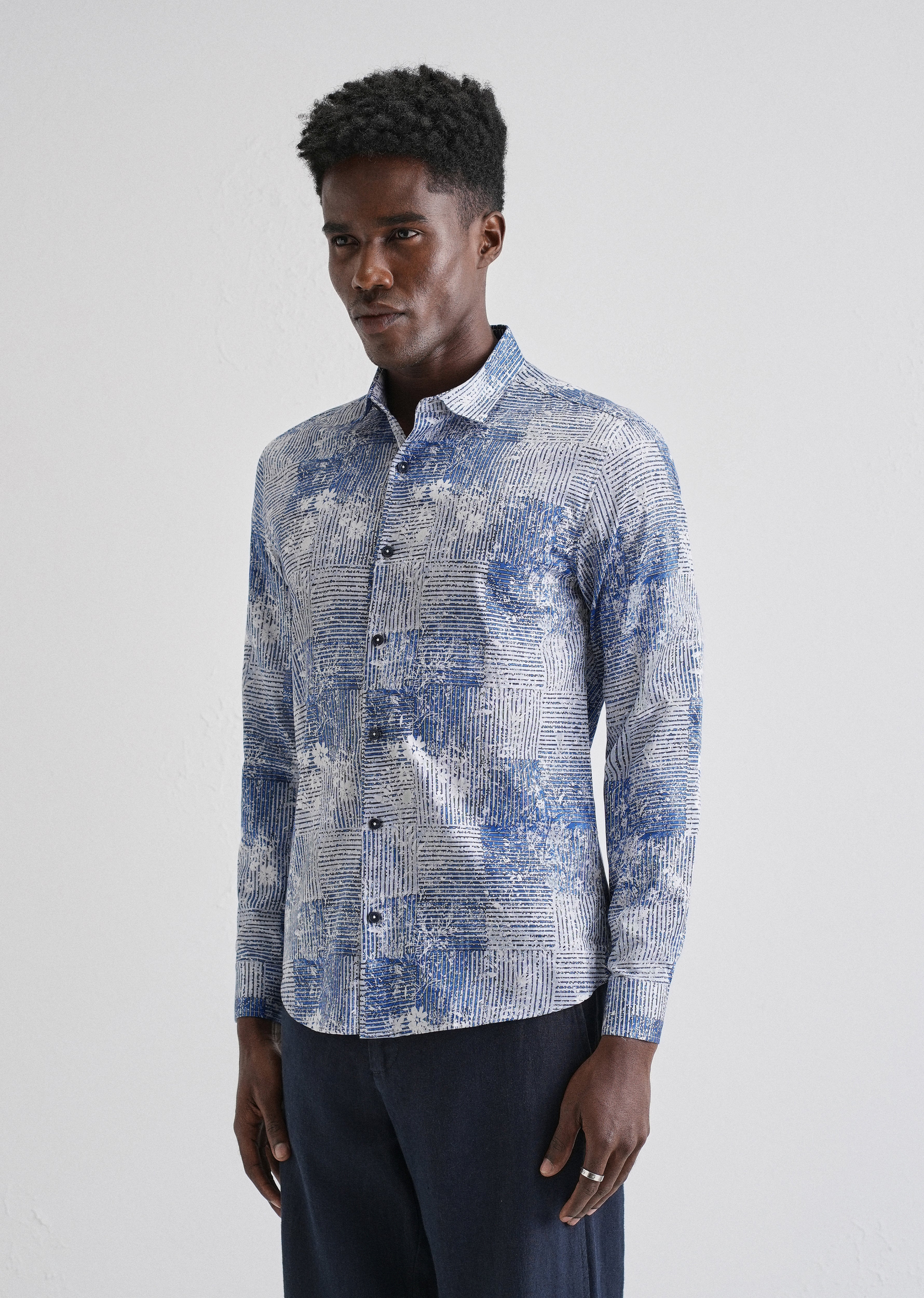 Geometric Print Full-Sleeves Shirt - Image 4