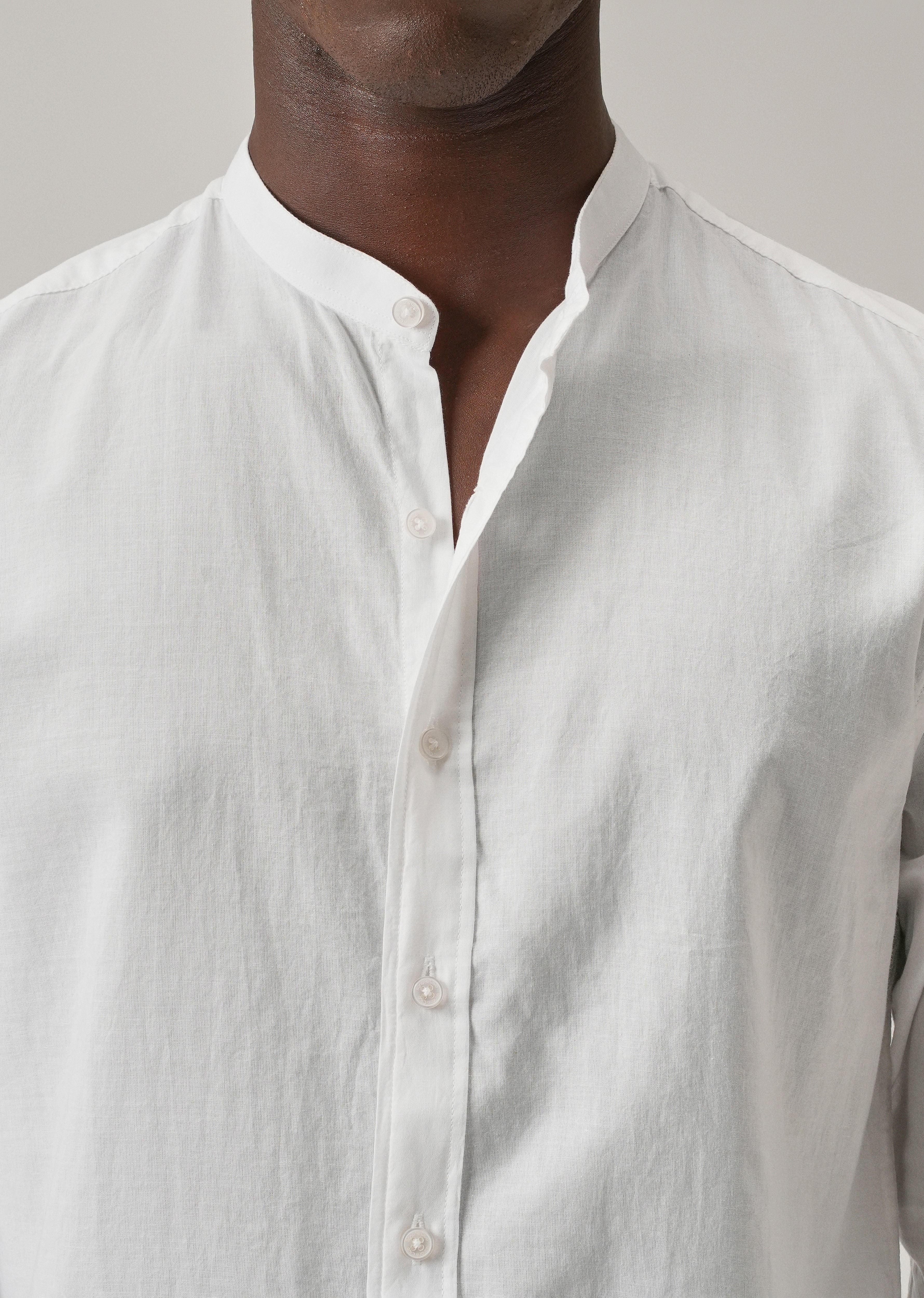 Glaze White Plain Cotton Shirt - Image 5