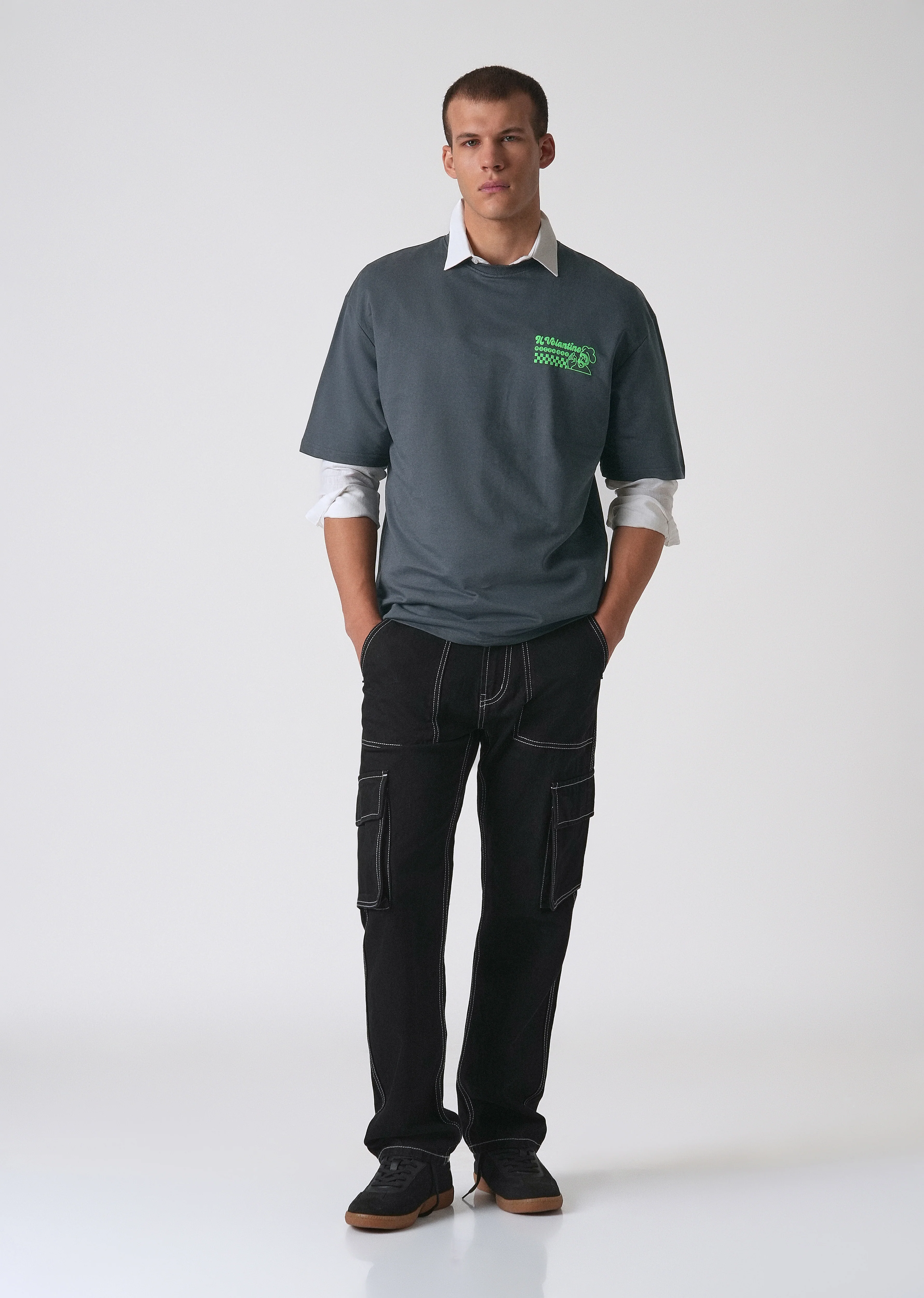 Graphic Novel Black Oversized T-shirt - Image 6