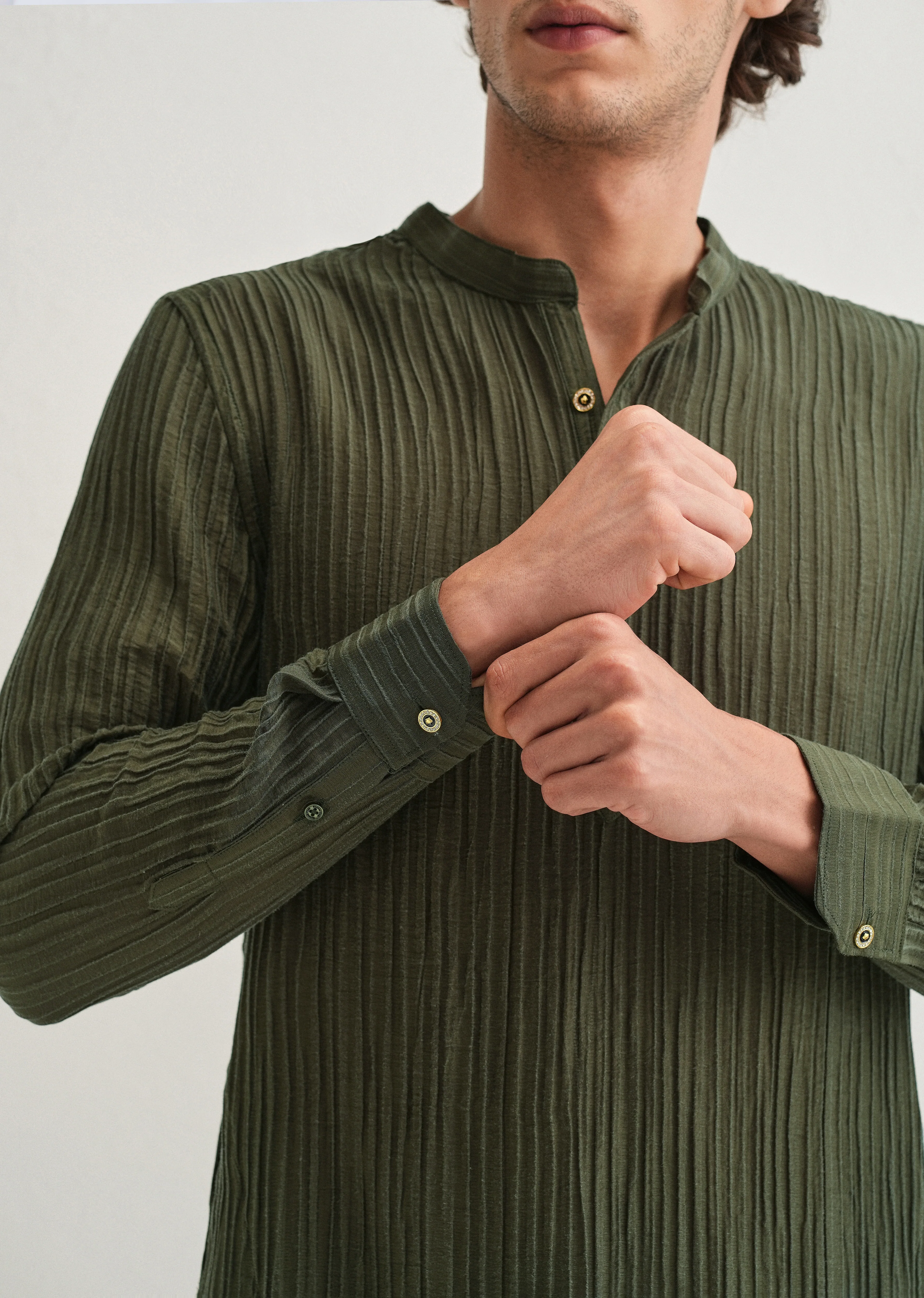 Green Crinkled Stripe Kurta - Image 5