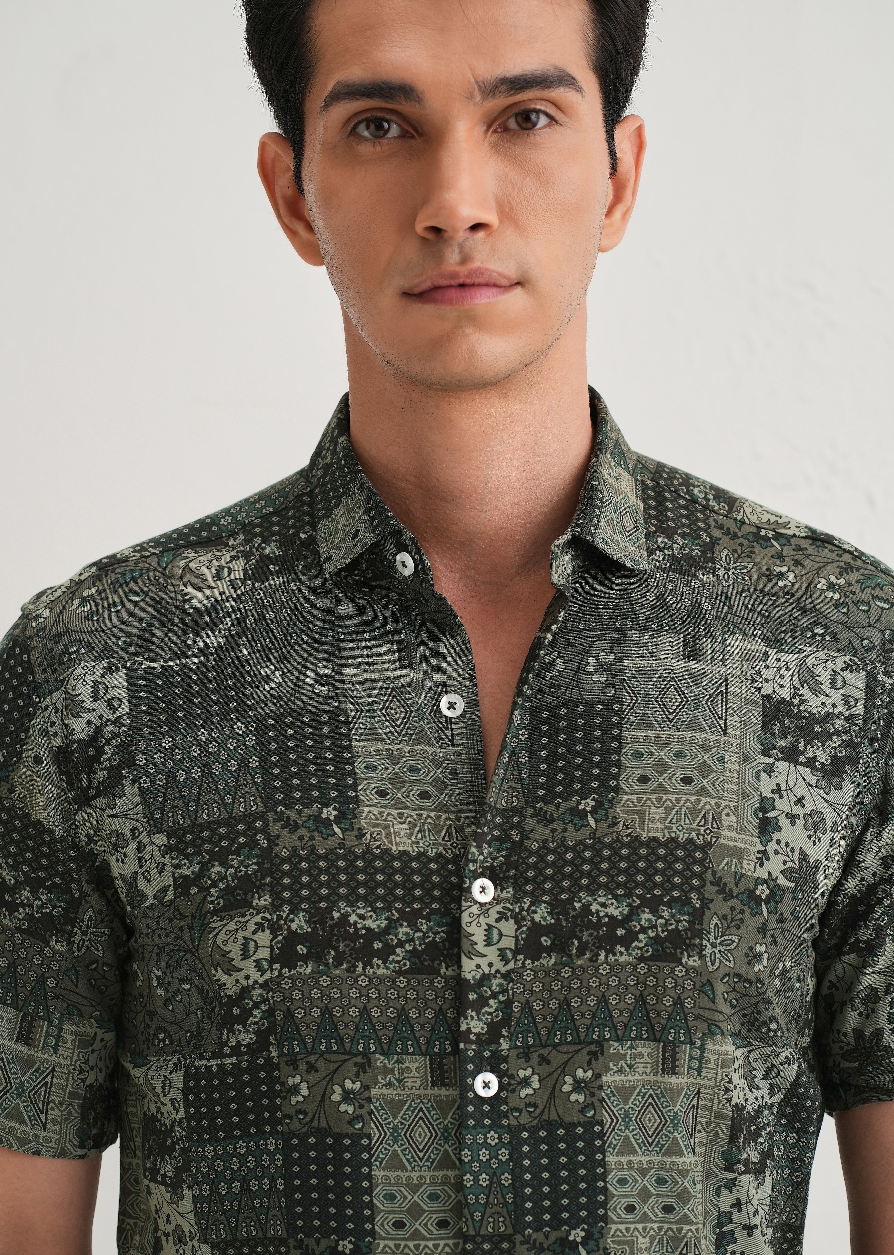 Green Geometric Print Shirt - Image 5