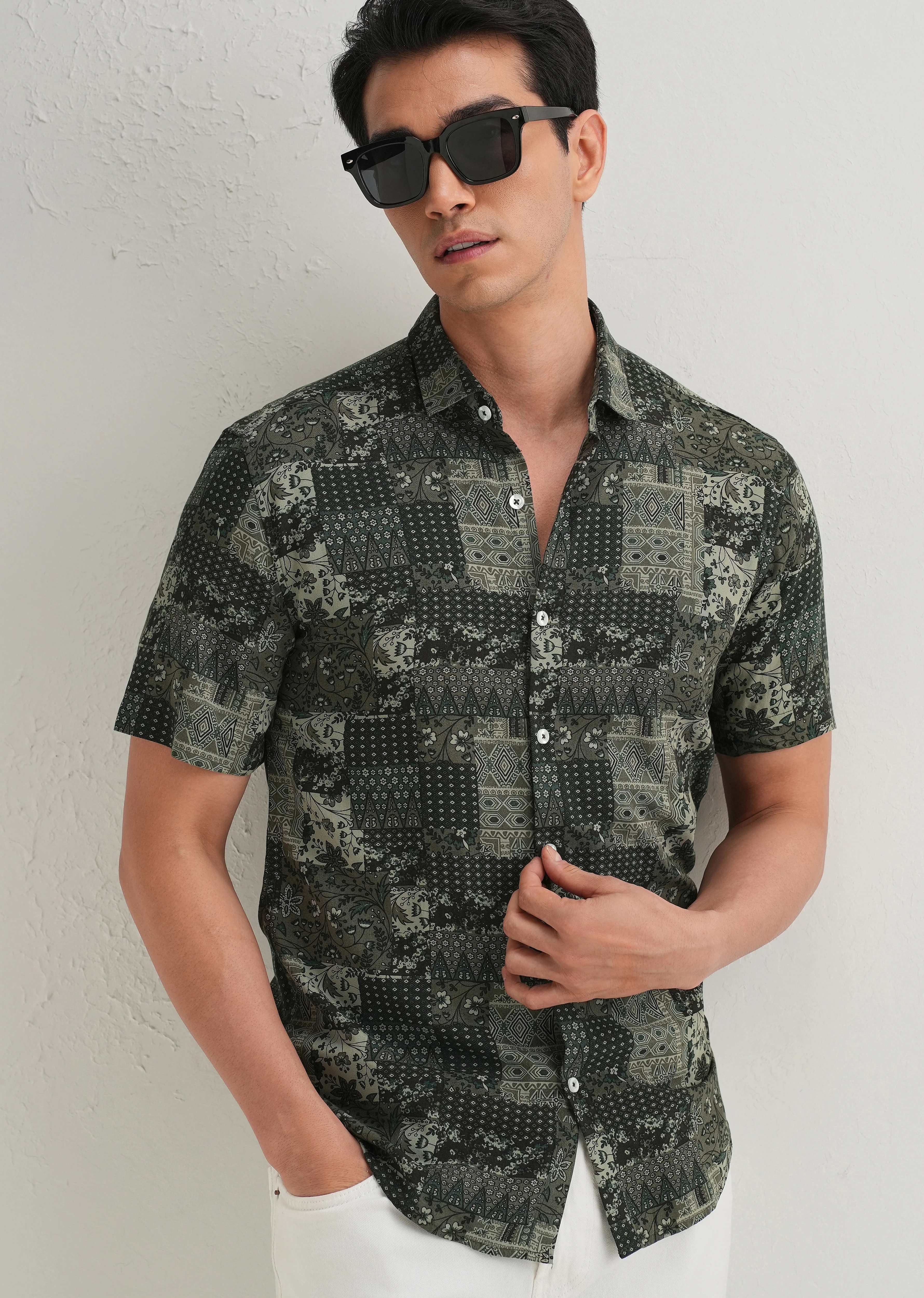 Green Geometric Print Shirt - Image 7