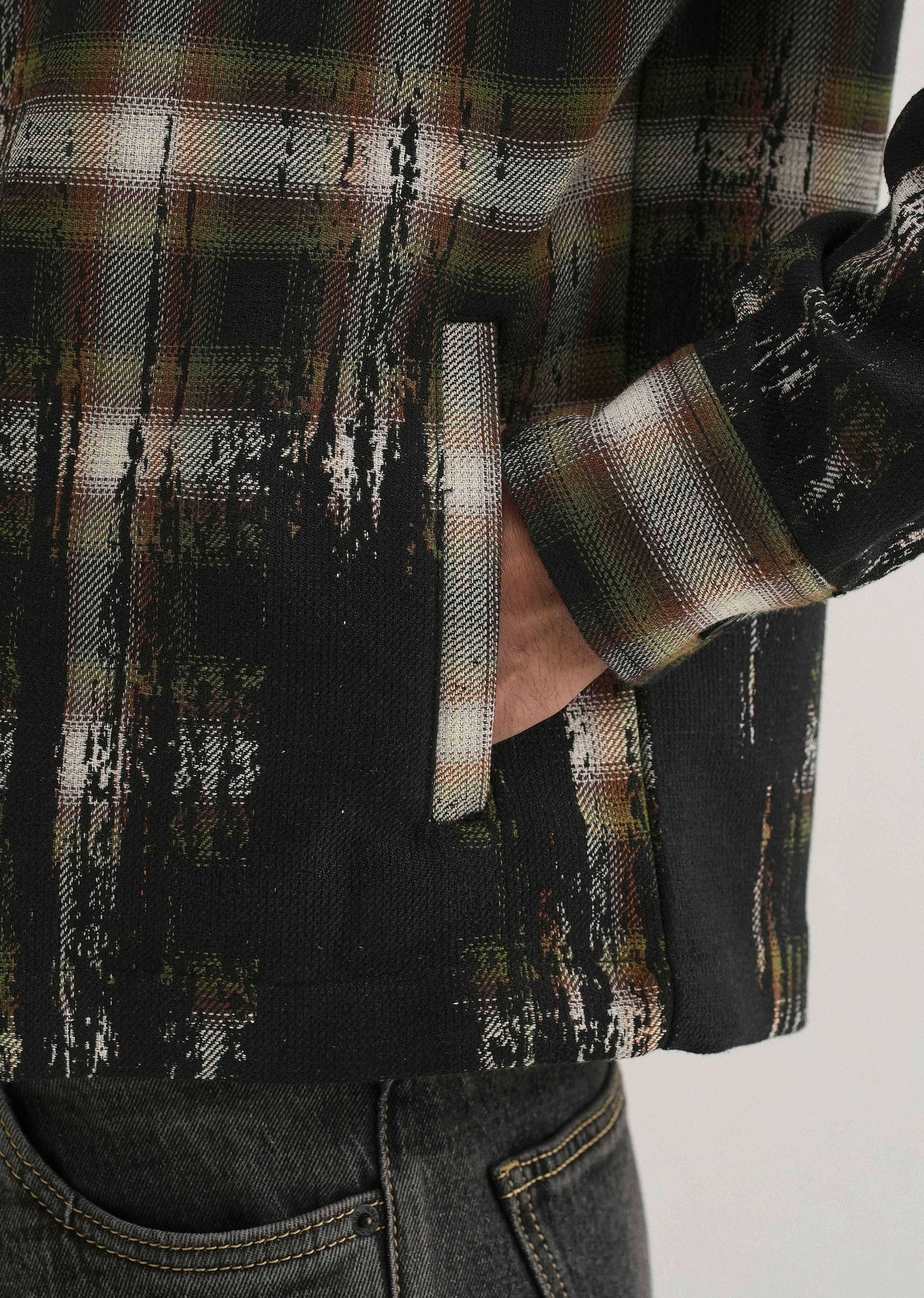Green Gradient Grunge Check Shacket - Image 2