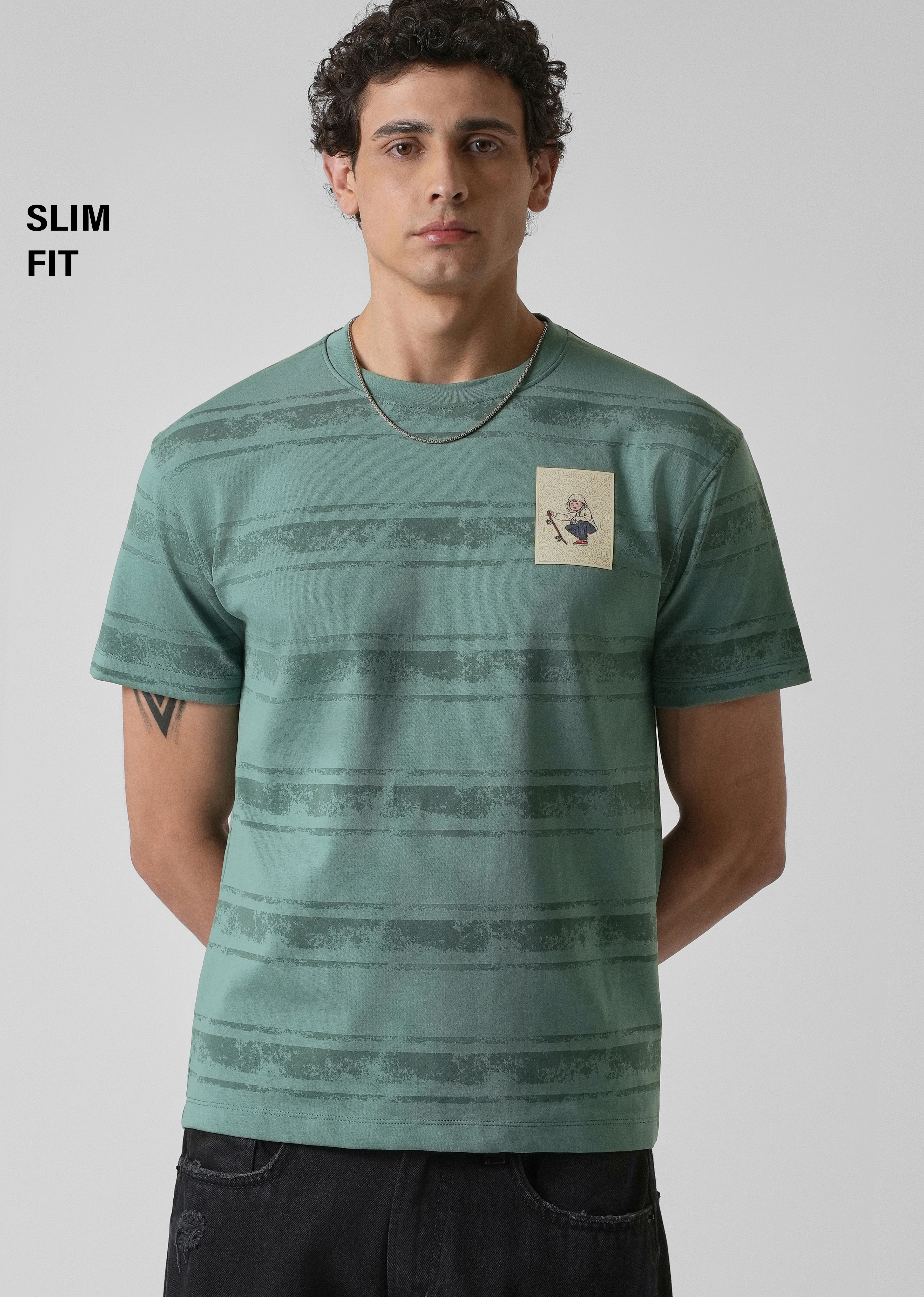 Green Horizontal Strip Printed Slim Fit T-shirt - Image 7