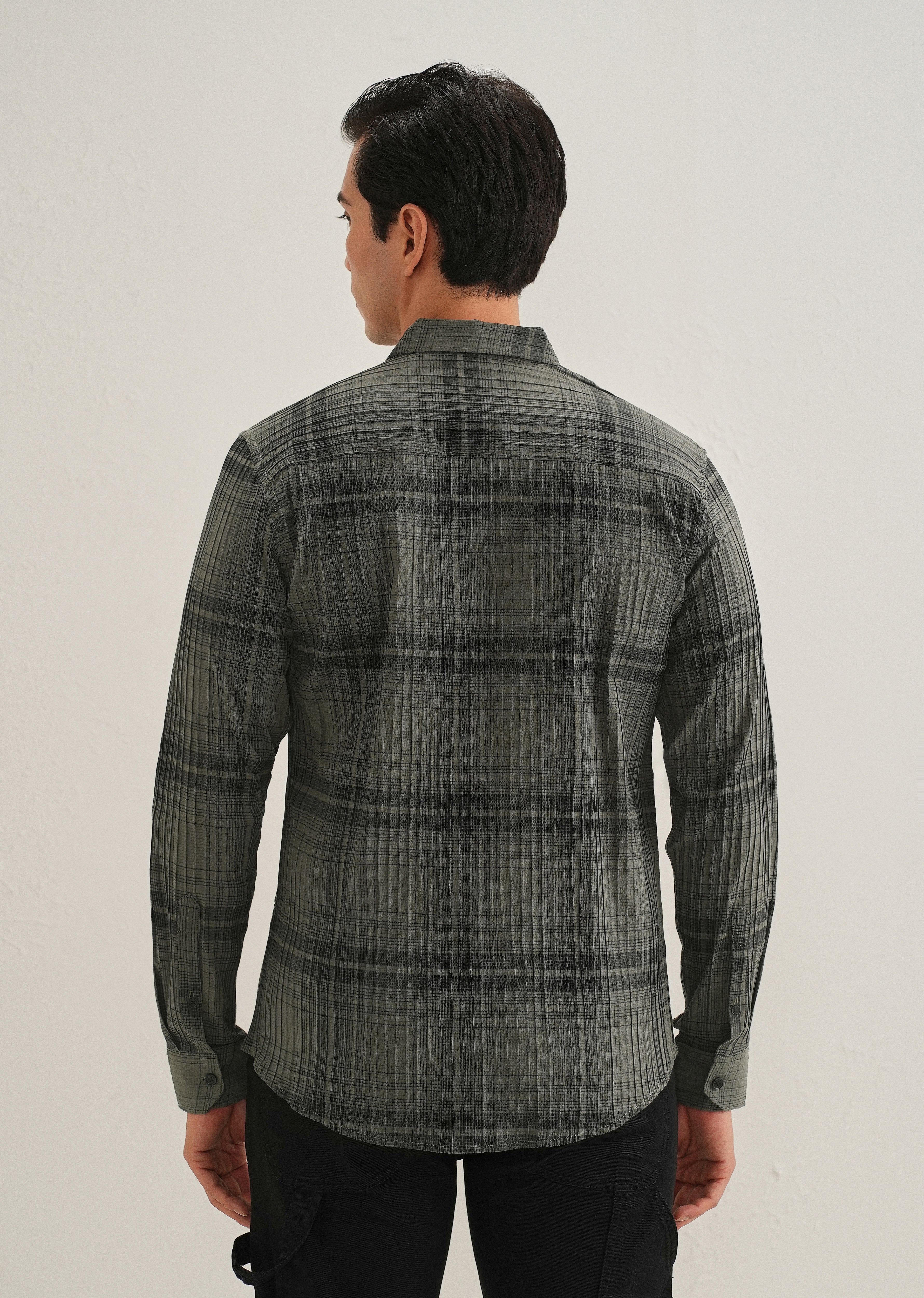 Green Self-Pleated Check Shirt - Image 4