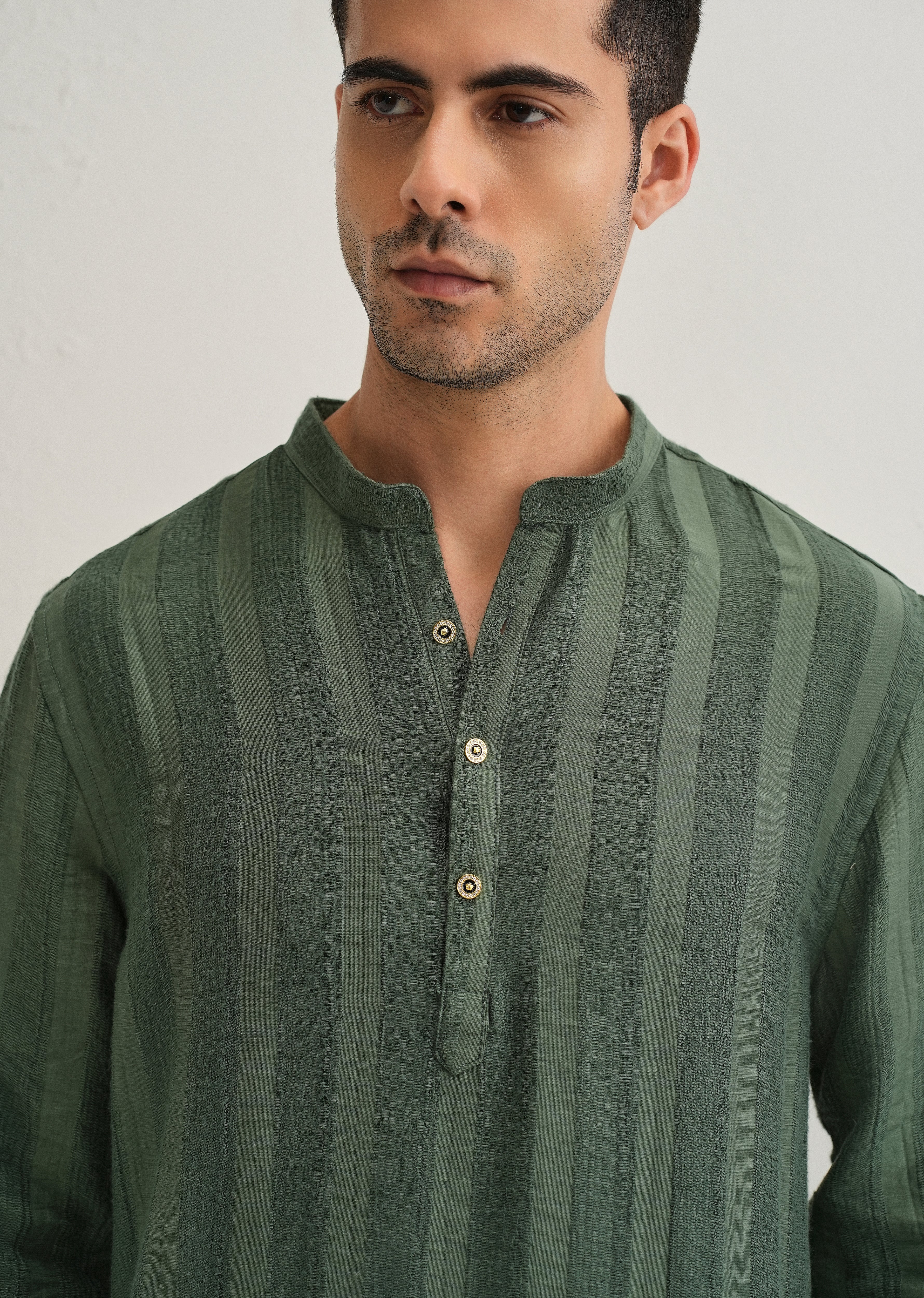 Green Textured Vertical Stripe Kurta - Image 6