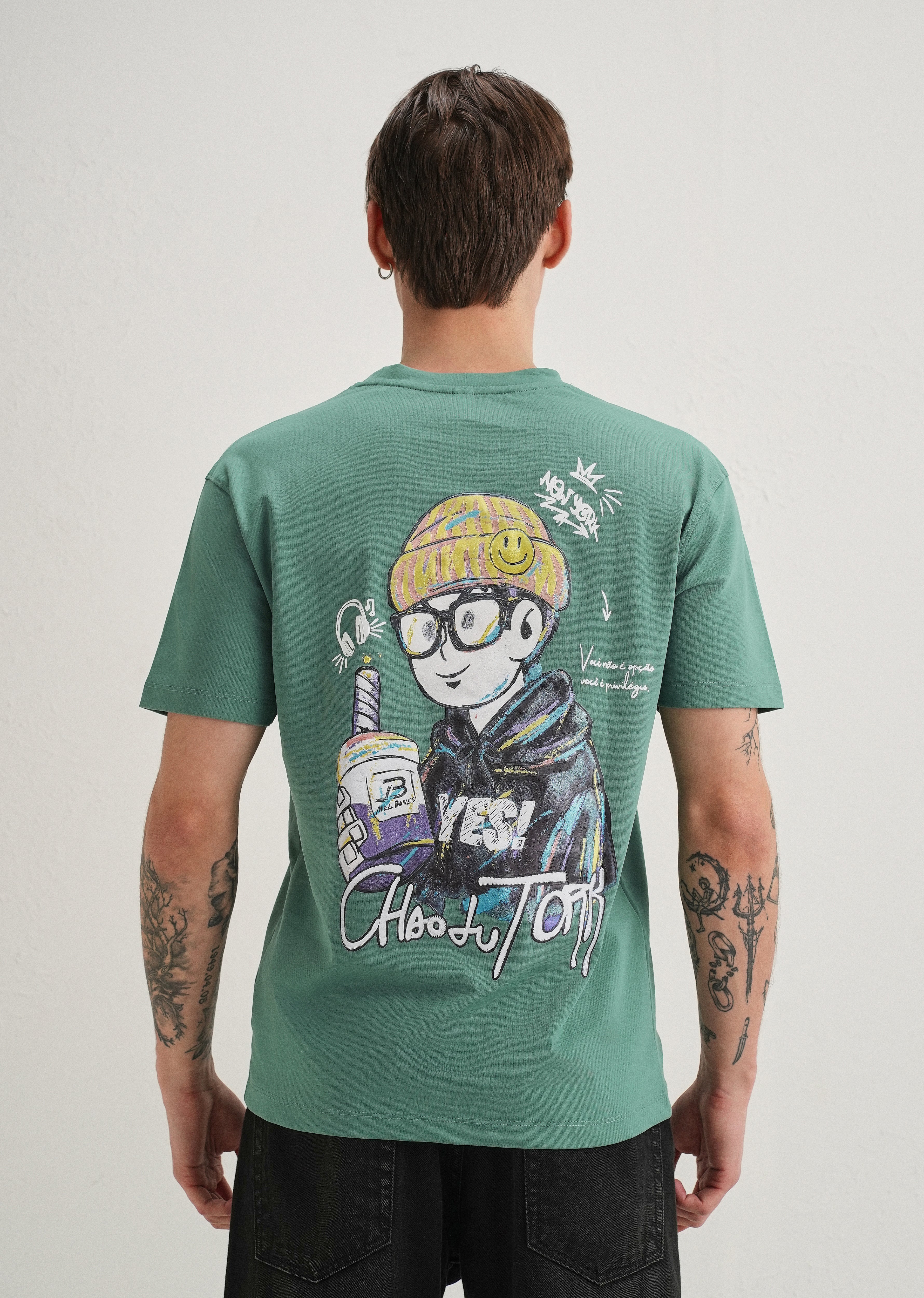Green Textured Back Print T-Shirt - Image 3