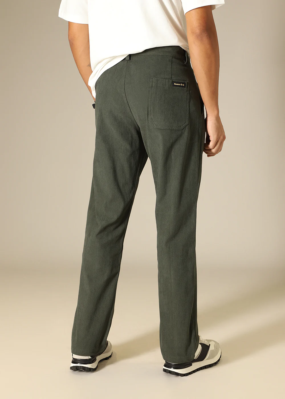 Green Textured Corduroy Pant - Image 4