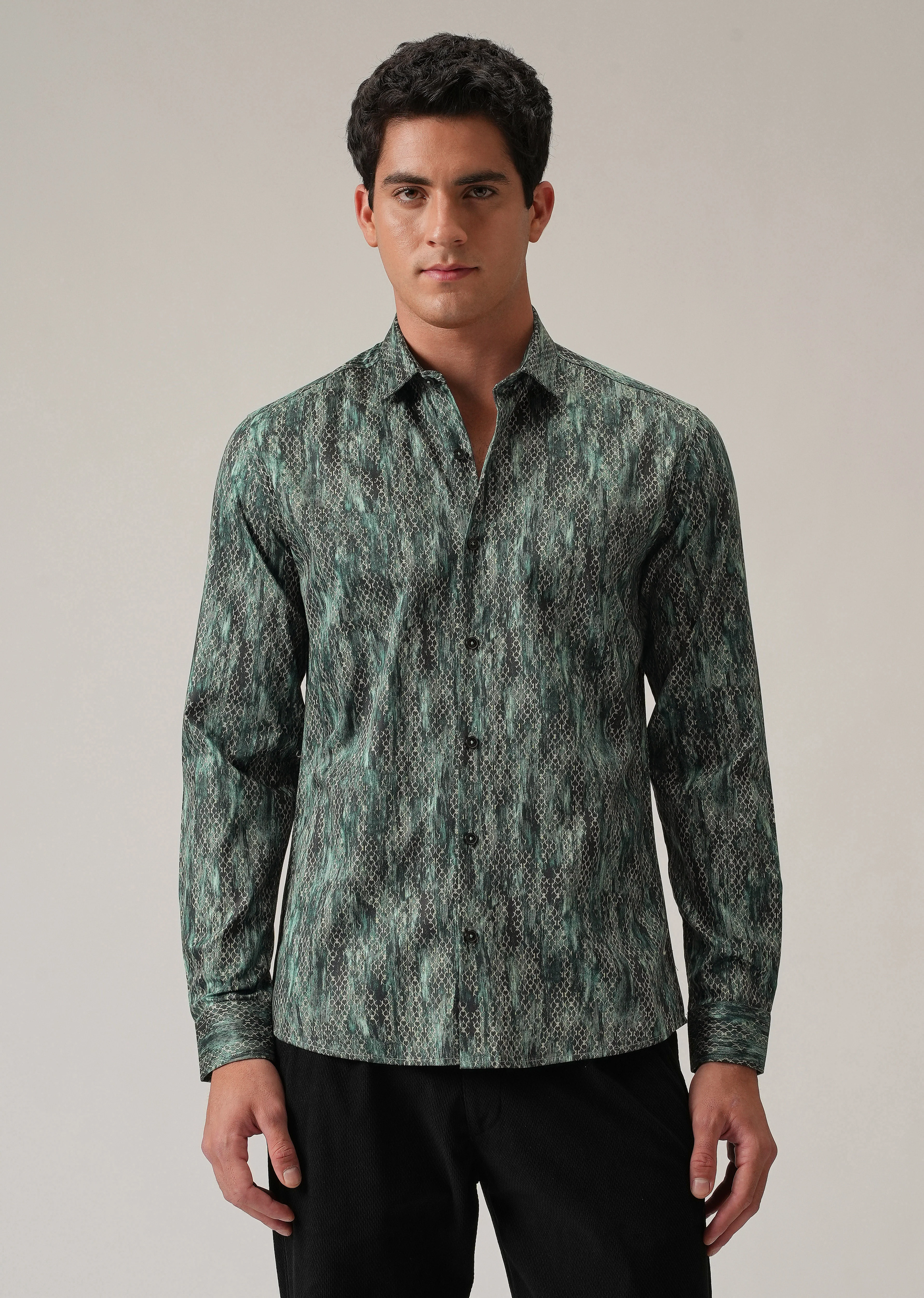 Green Textured Print Shirt - Image 3