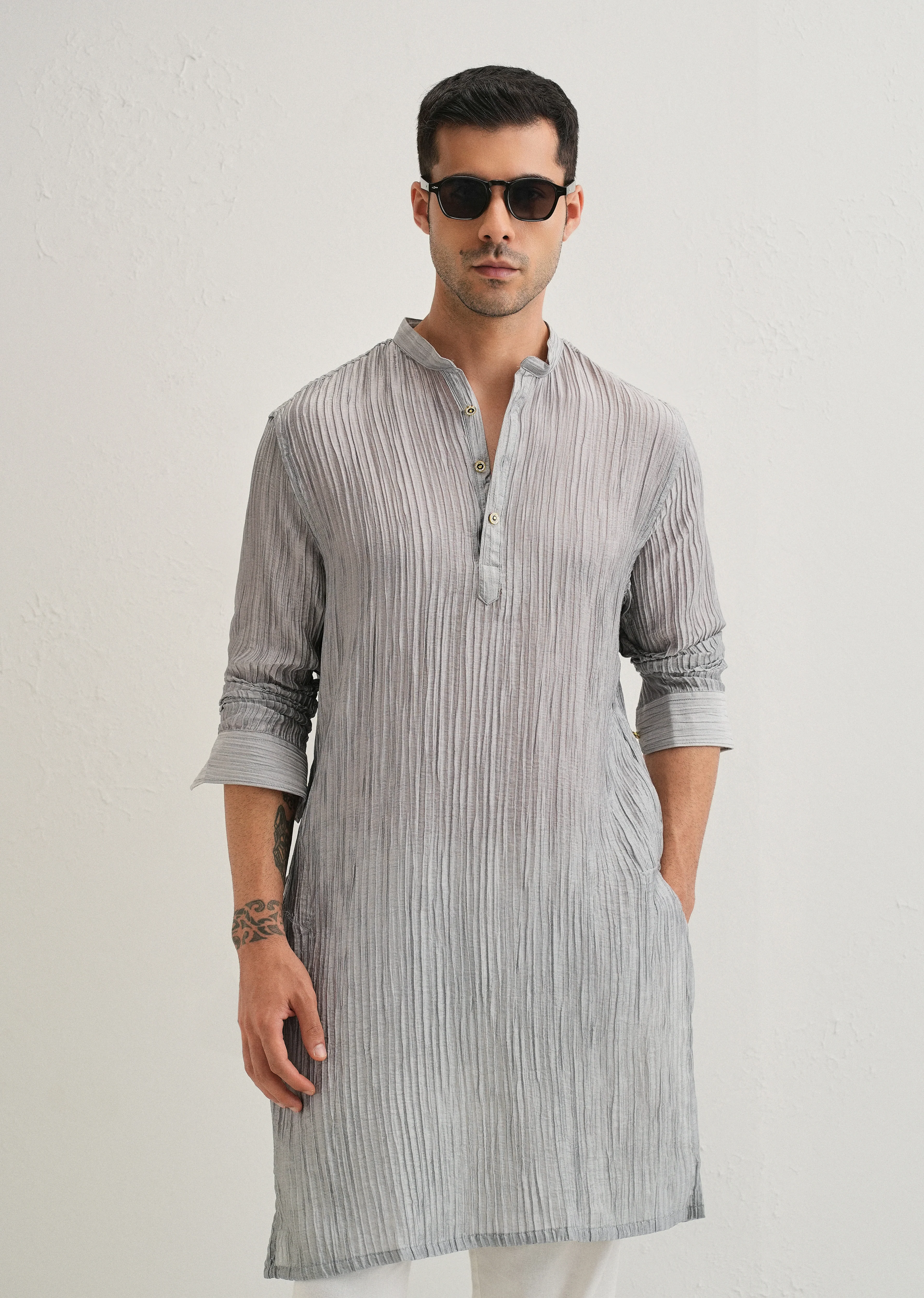 Grey Crinkled Stripe Kurta - Image 7