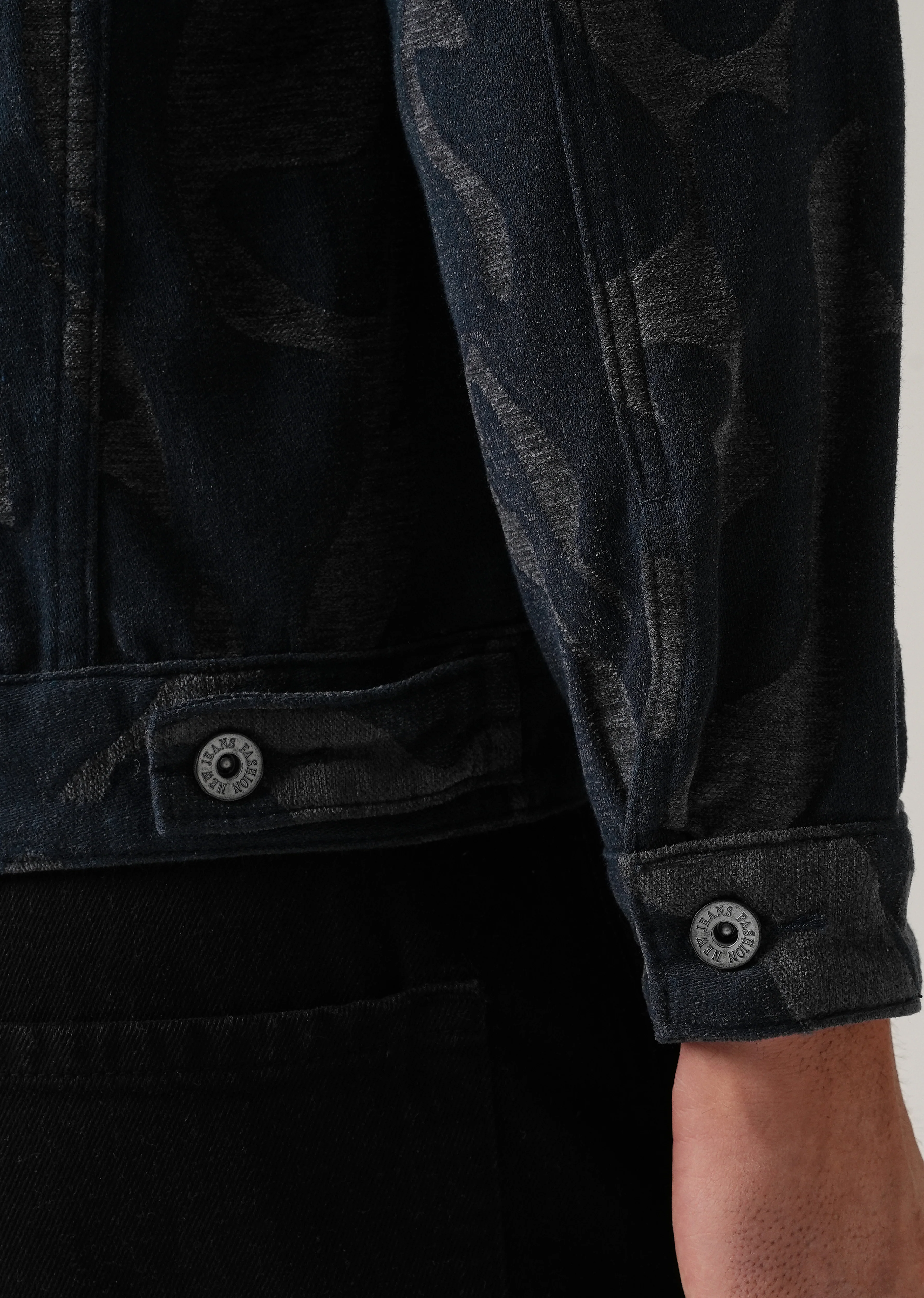 Grey Denim Jacquard Jacket - Image 5