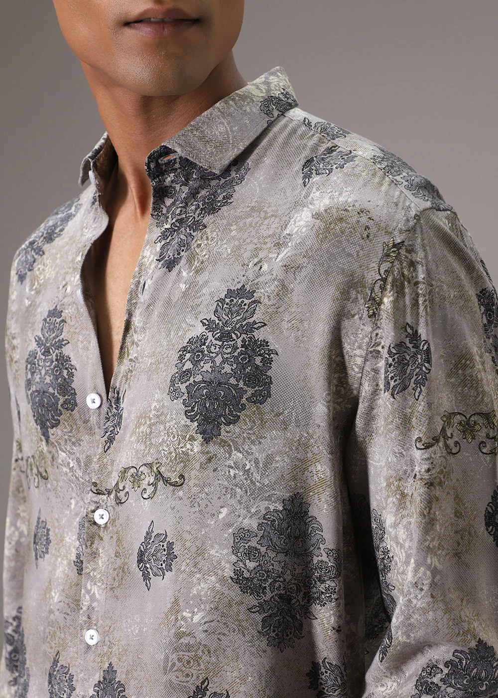 Grey Floral Print Feather Shirt - Image 2