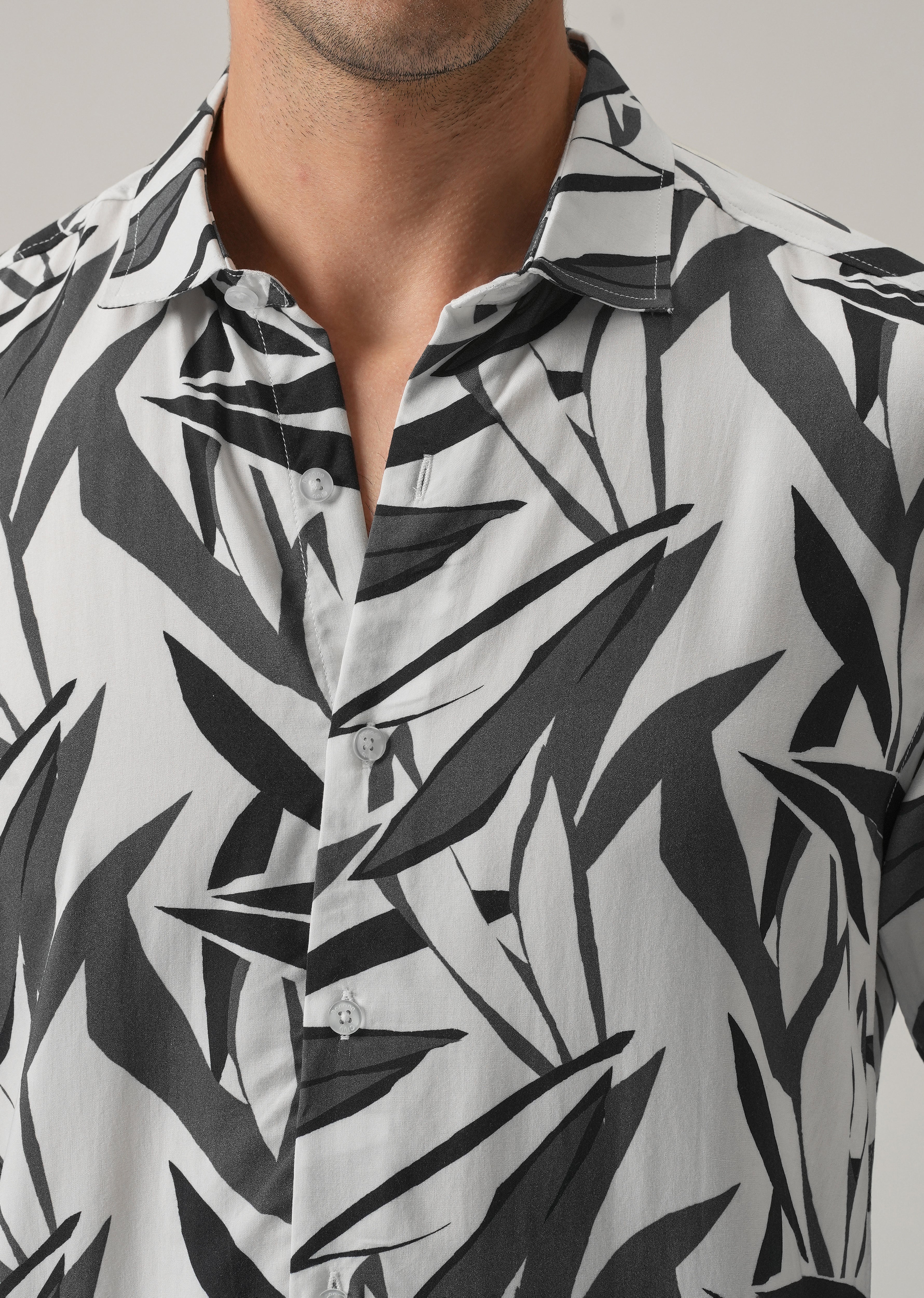 Grey Graphic Leaf Printed Shirt - Image 5