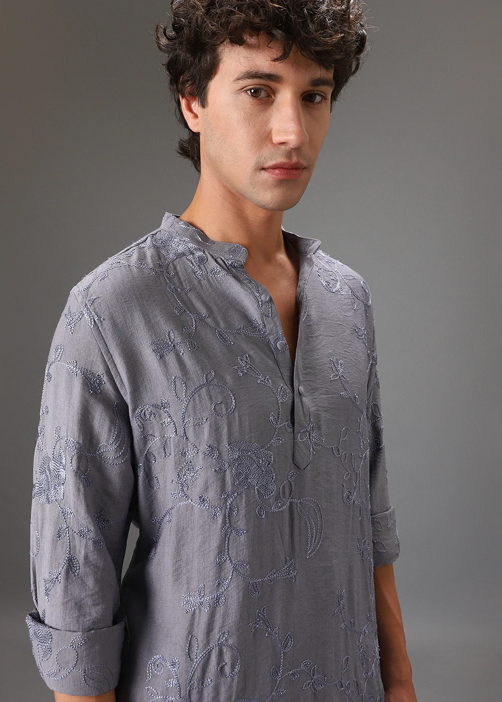 Grey Self Thread Embroidered Kurta - Image 6