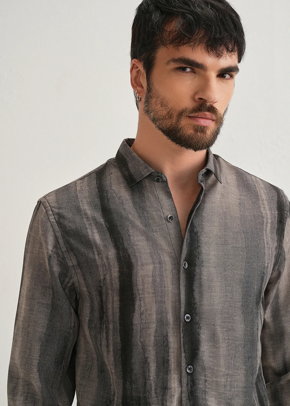 Grey Stripe Printed Shirt - Image 5