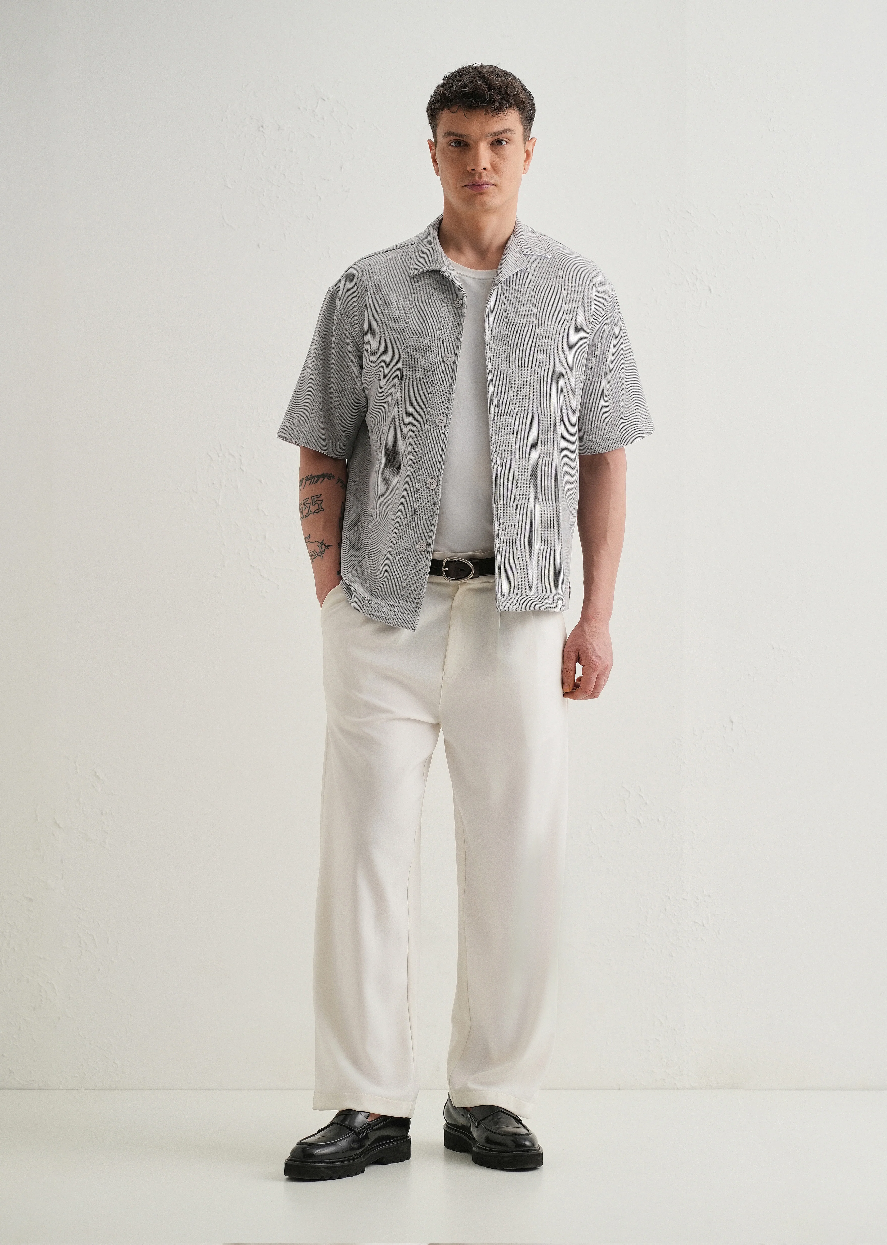 Grey Textured Check Knit Shirt - Image 6
