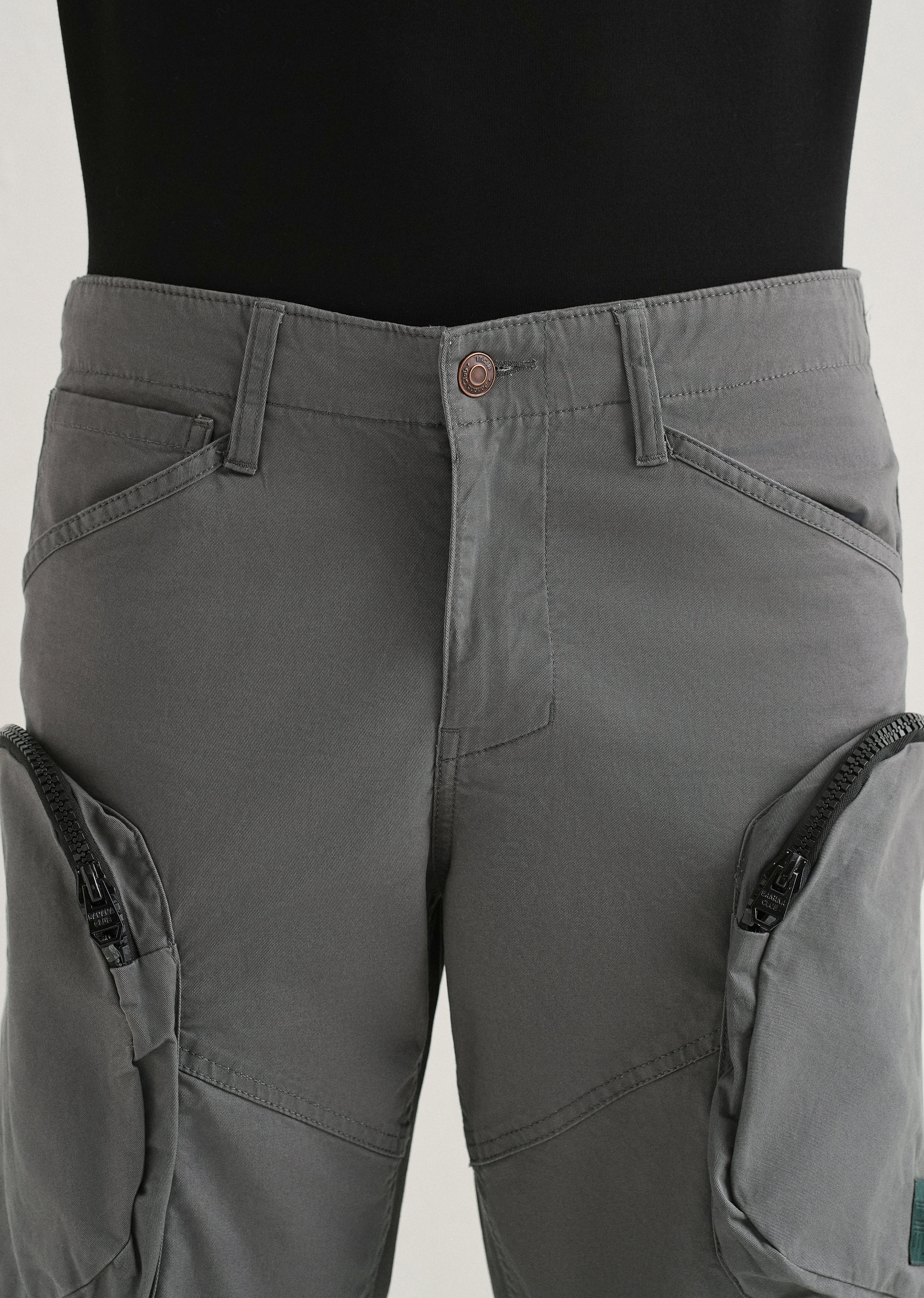 Gris Gray Zipper Cargo Pant - Image 5