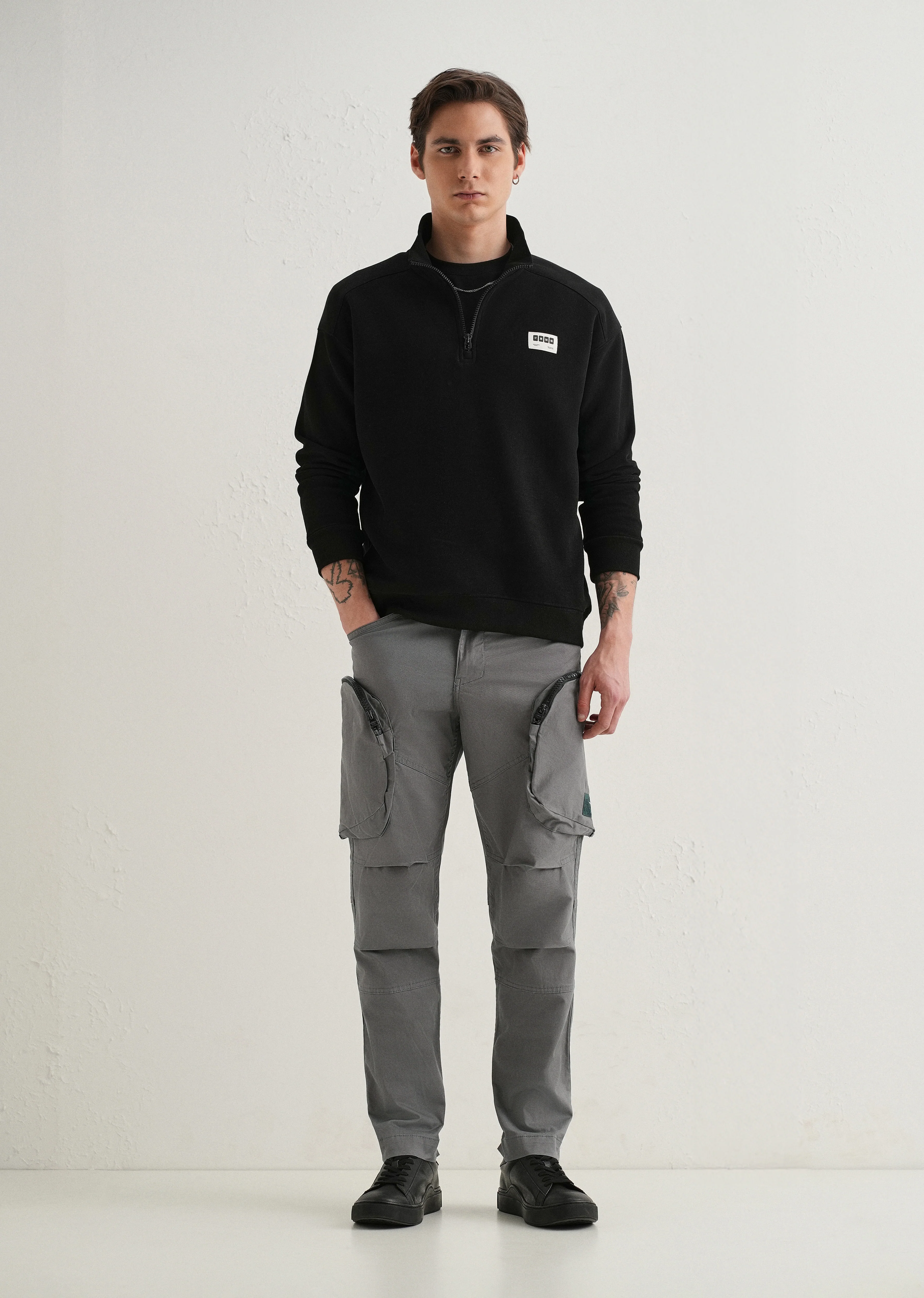 Gris Gray Zipper Cargo Pant - Image 7