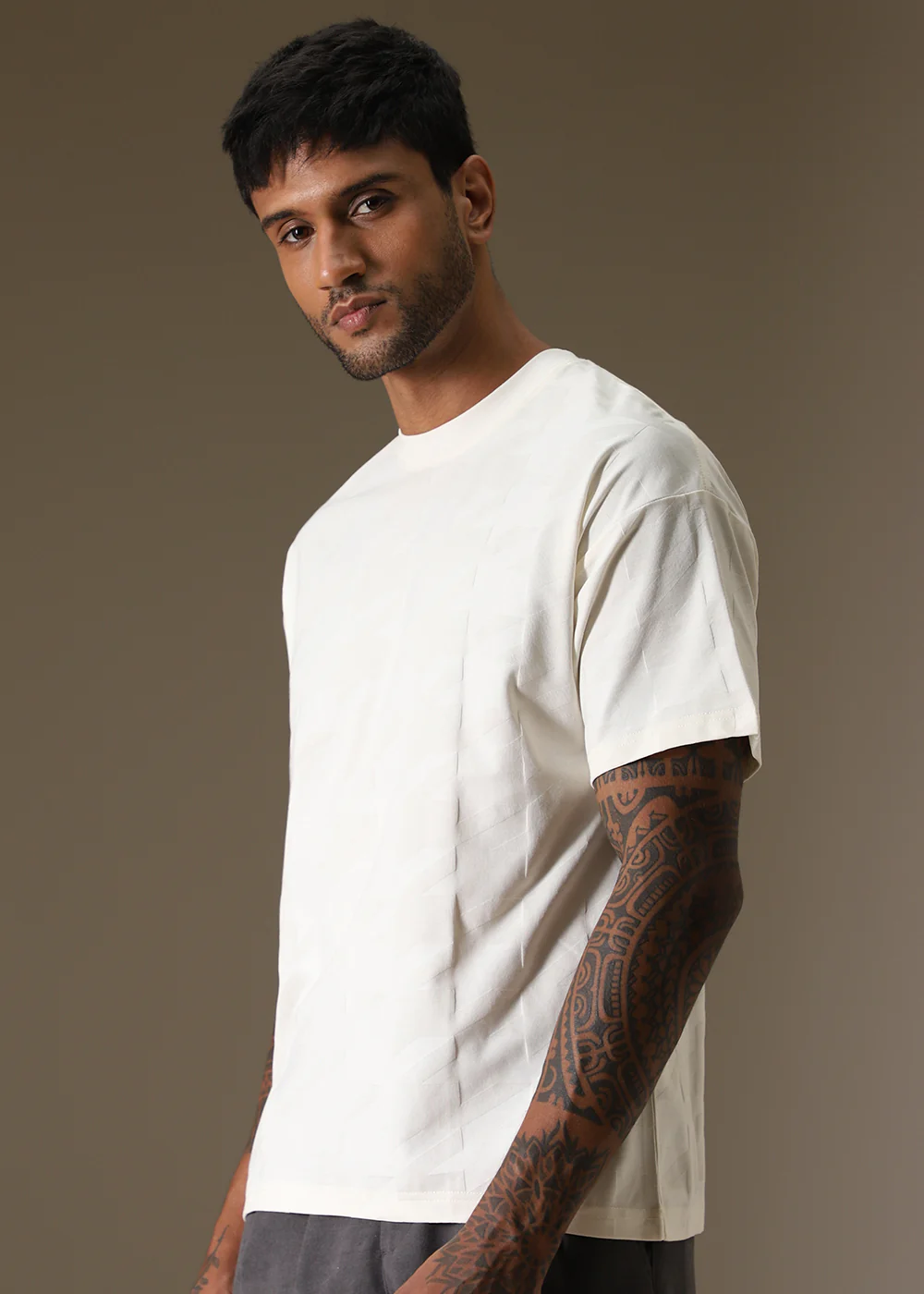 Herringbone Pattern Oversized T-shirt - Image 5