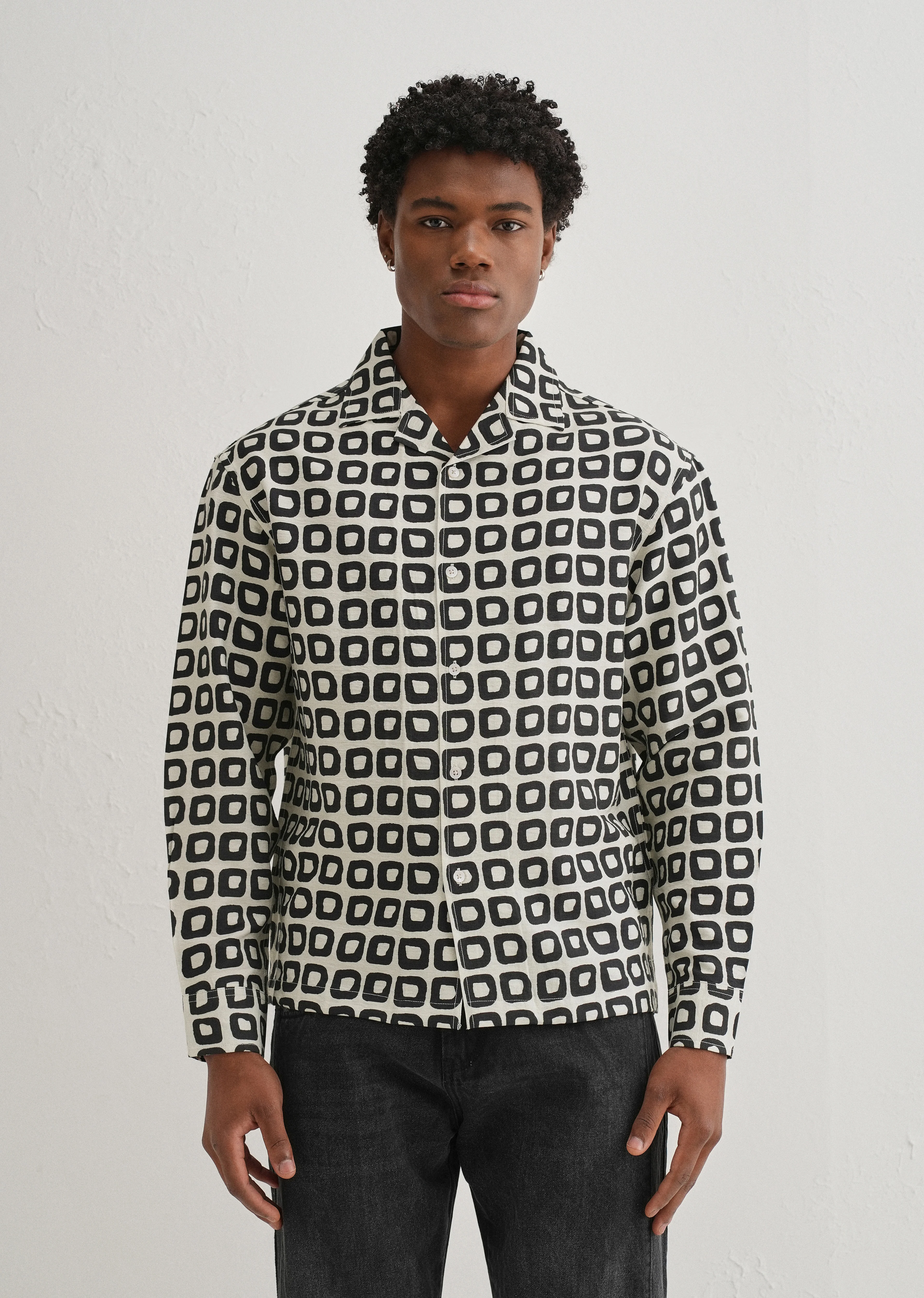 Ivory Retro Grid Printed Shirt - Image 3