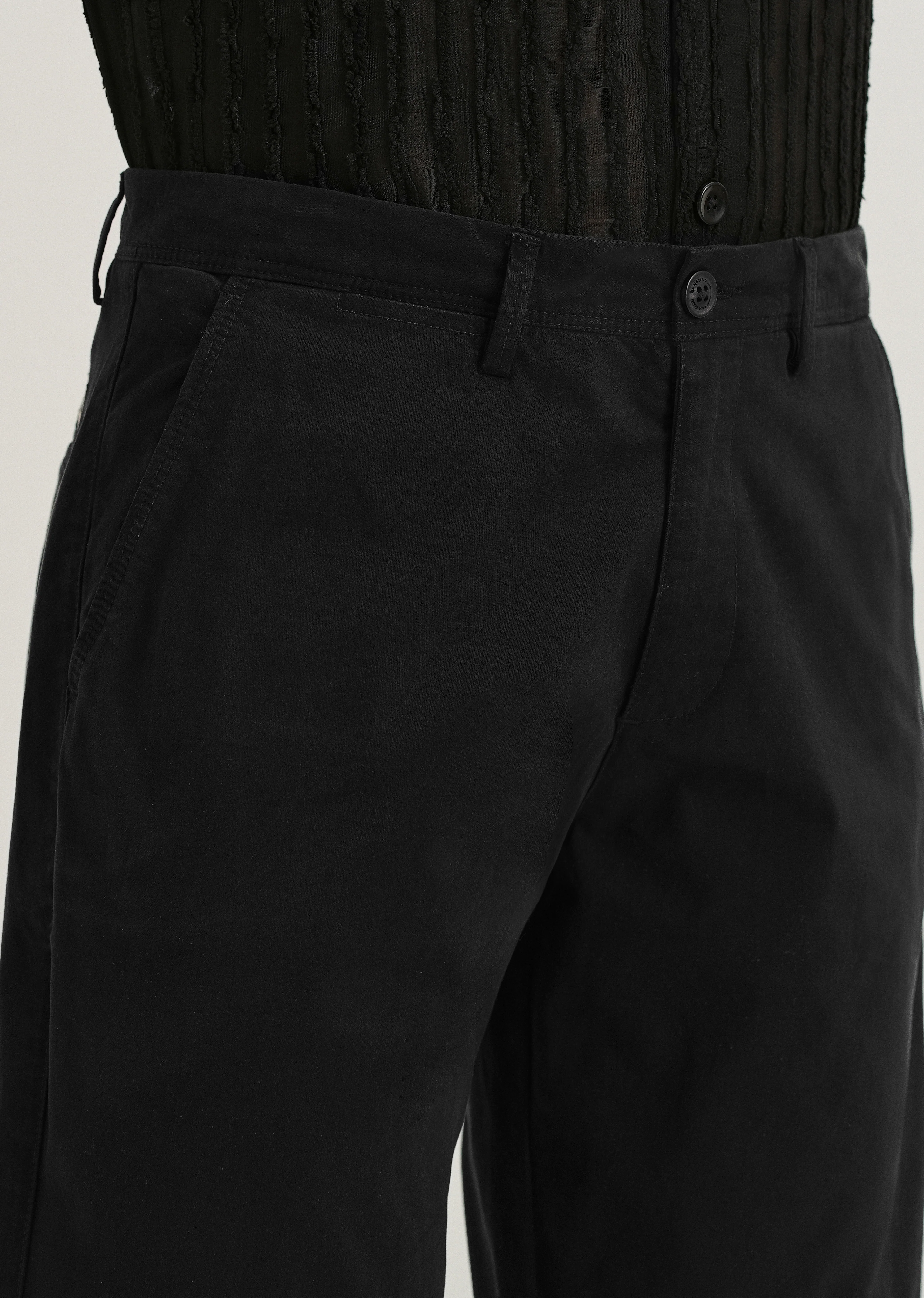 Jet Black Shorts - Image 5