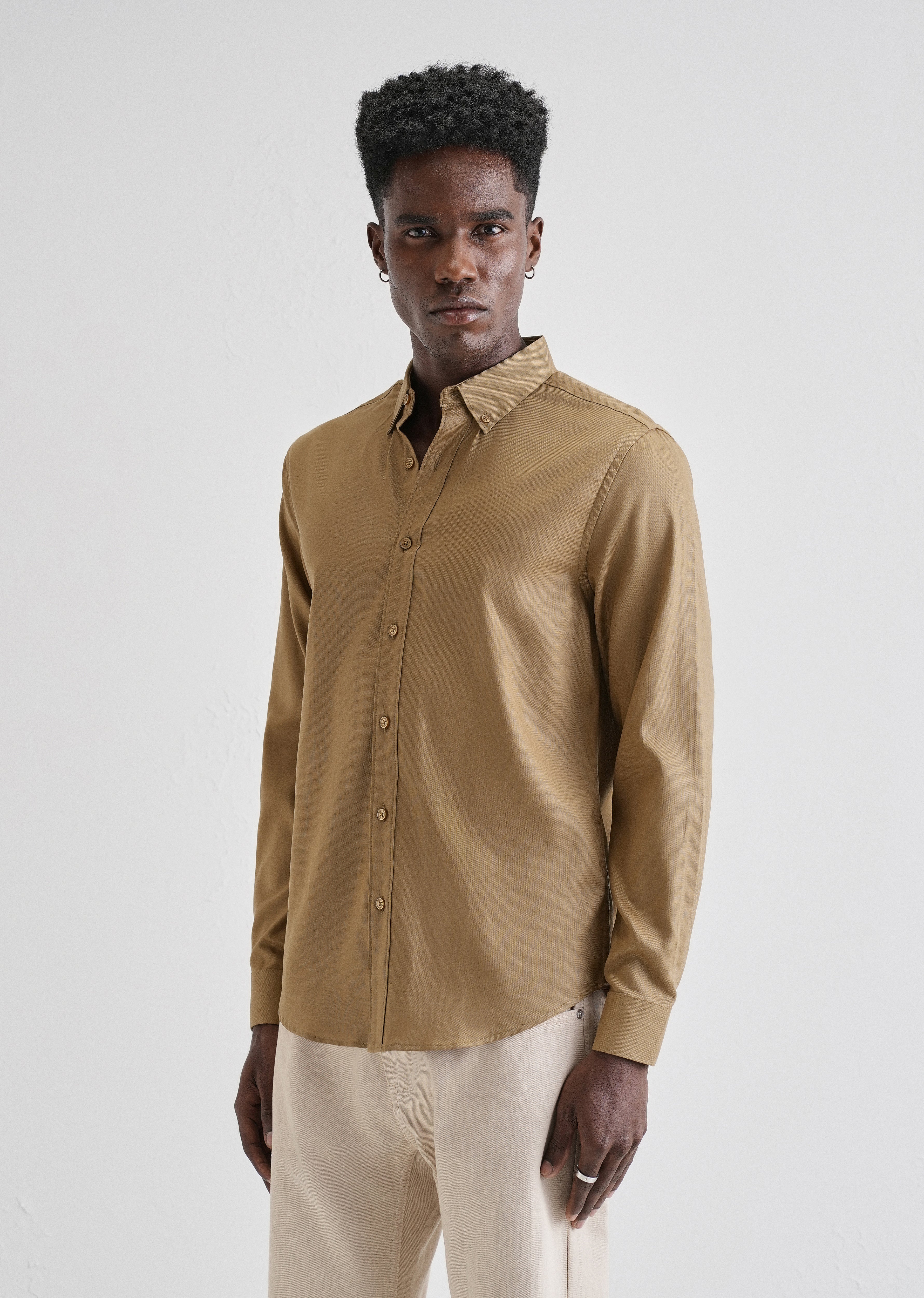 Khaki Plain Blended Cotton Regular Fit Shirt - Image 4