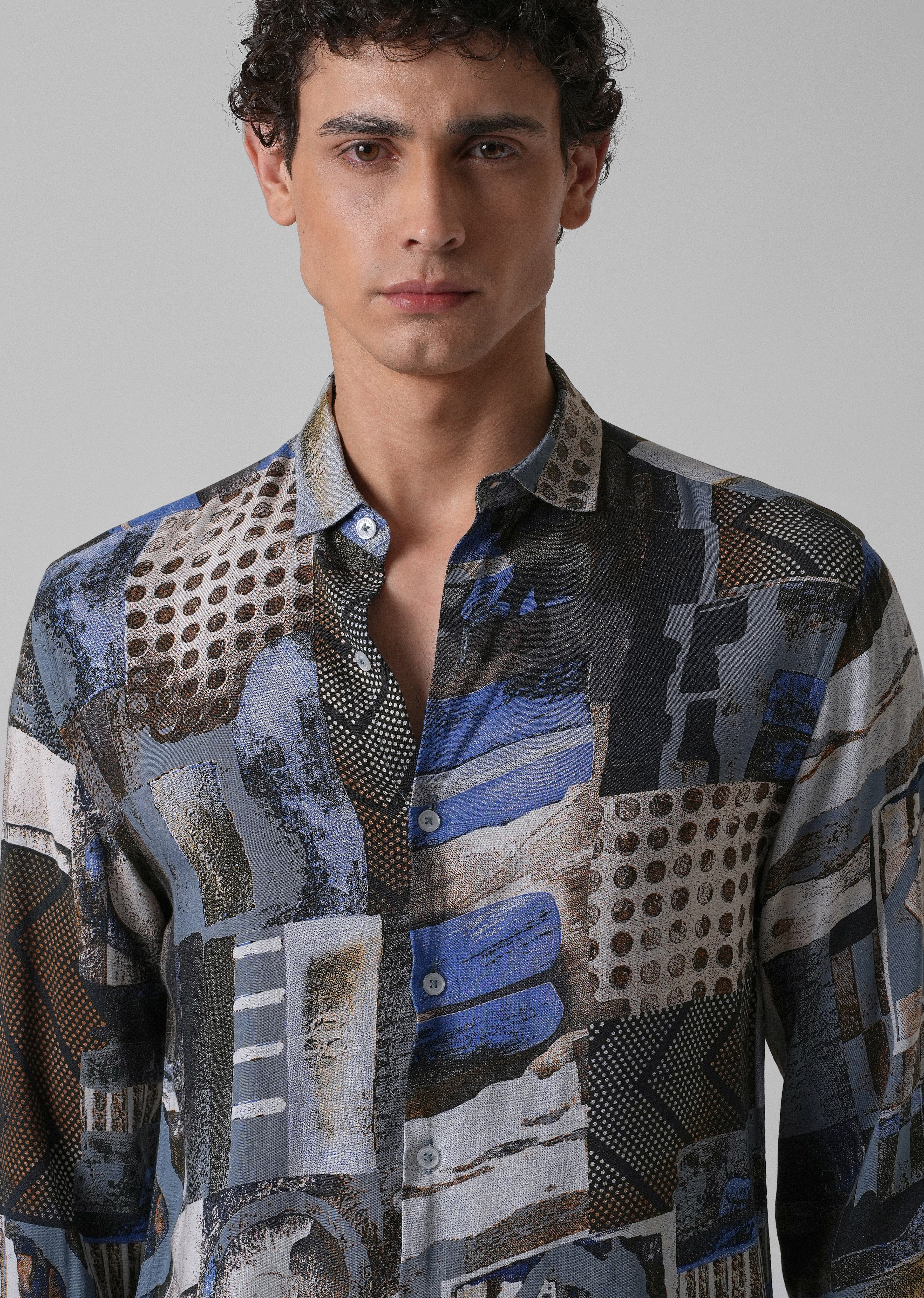 Lattice Azure Feather shirt - Image 5