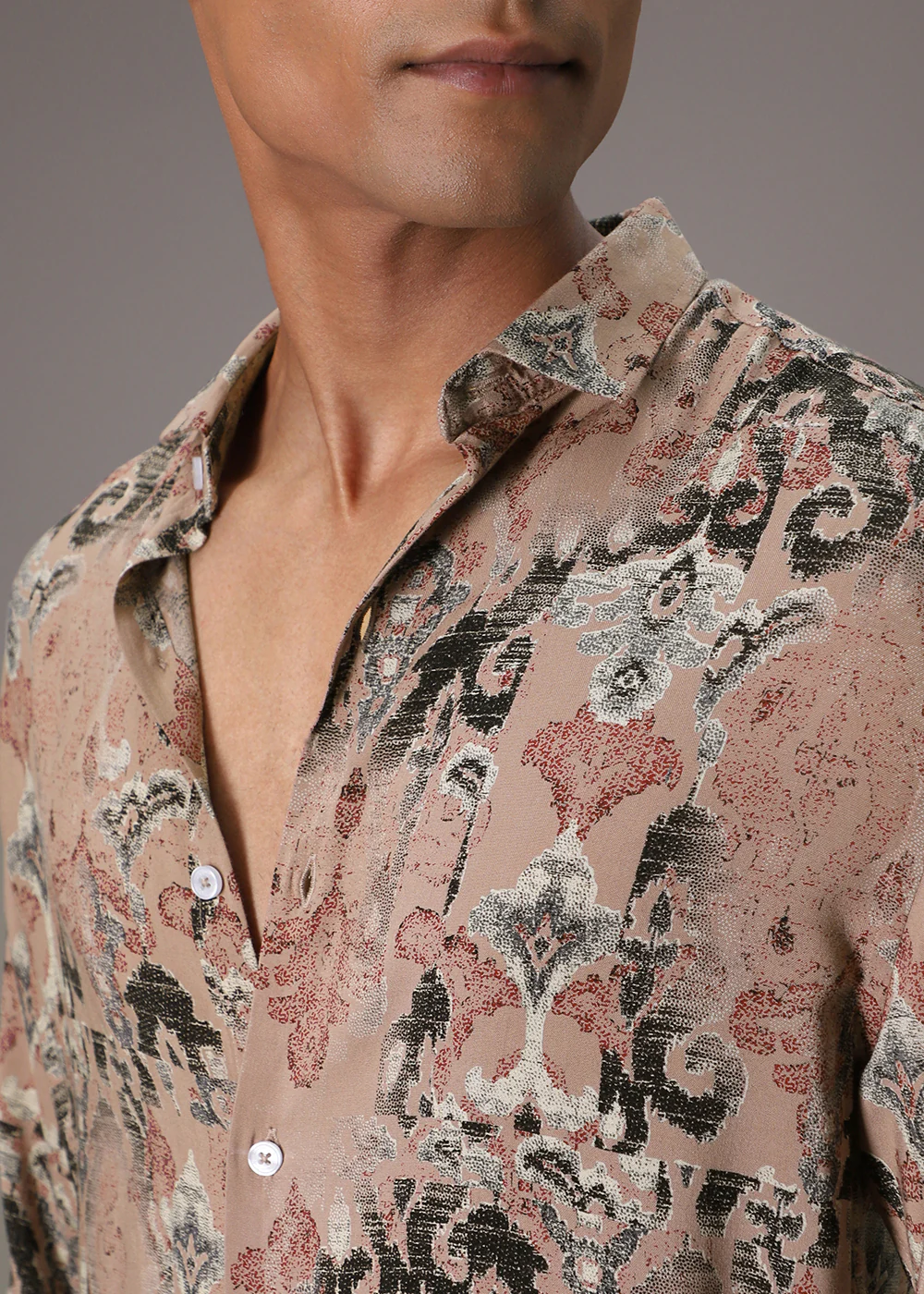 Lattice Tan Feather Shirt - Image 2