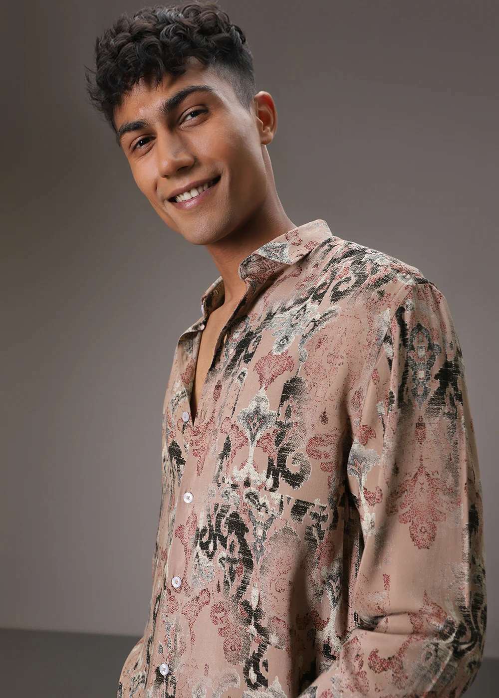 Lattice Tan Feather Shirt - Image 5