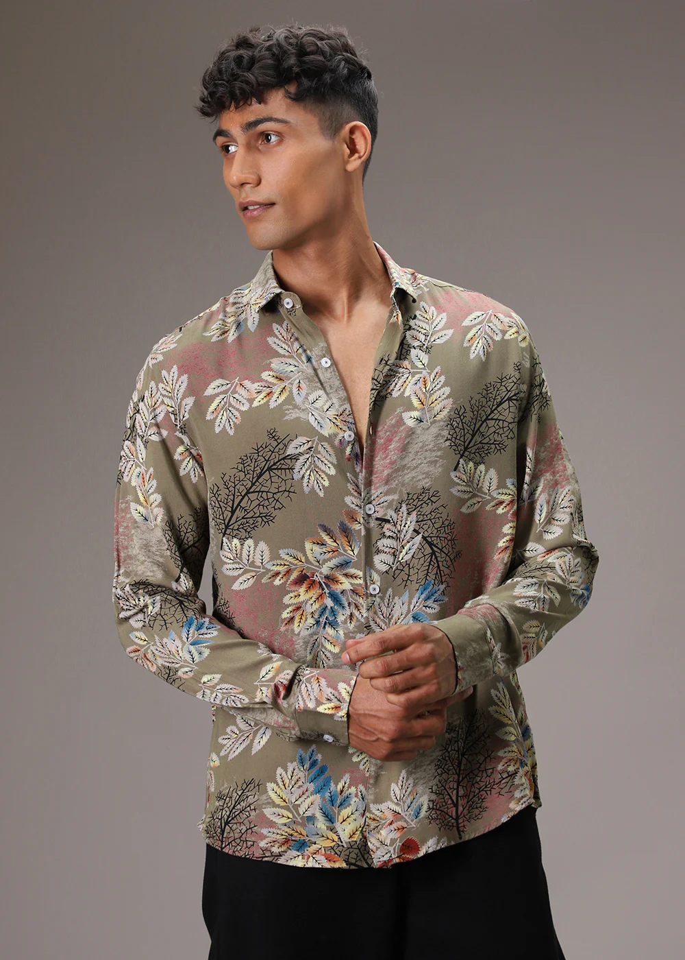 Leavescape Green Feather Shirt - Image 6