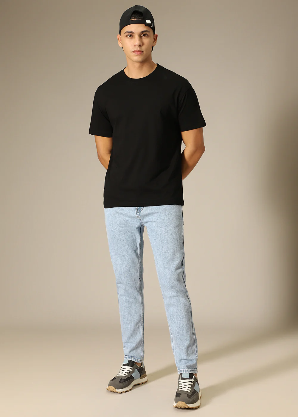 Light Blue Straight Fit Jeans - Image 5
