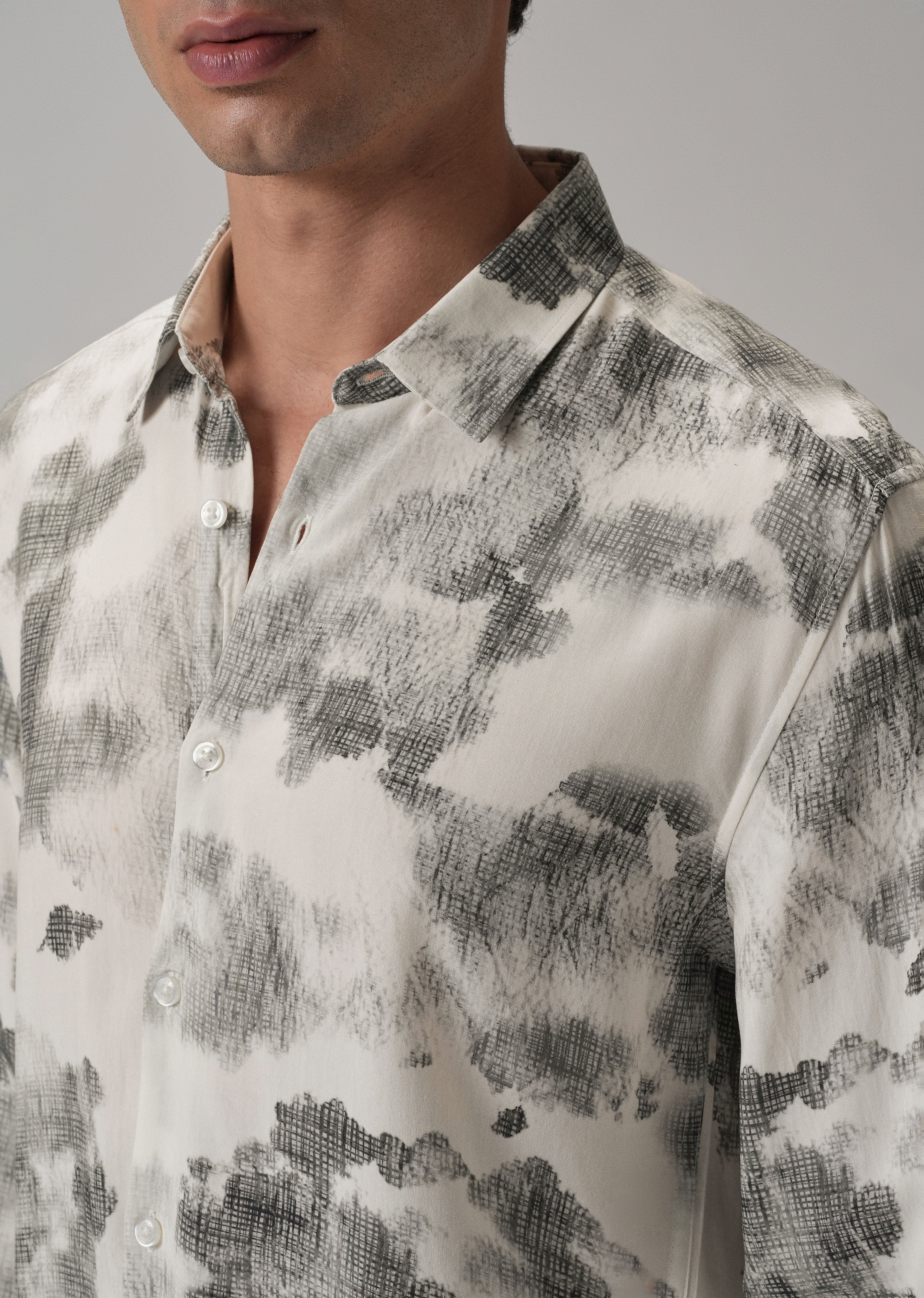 Light Grey Abstract Printed shirt - Image 5