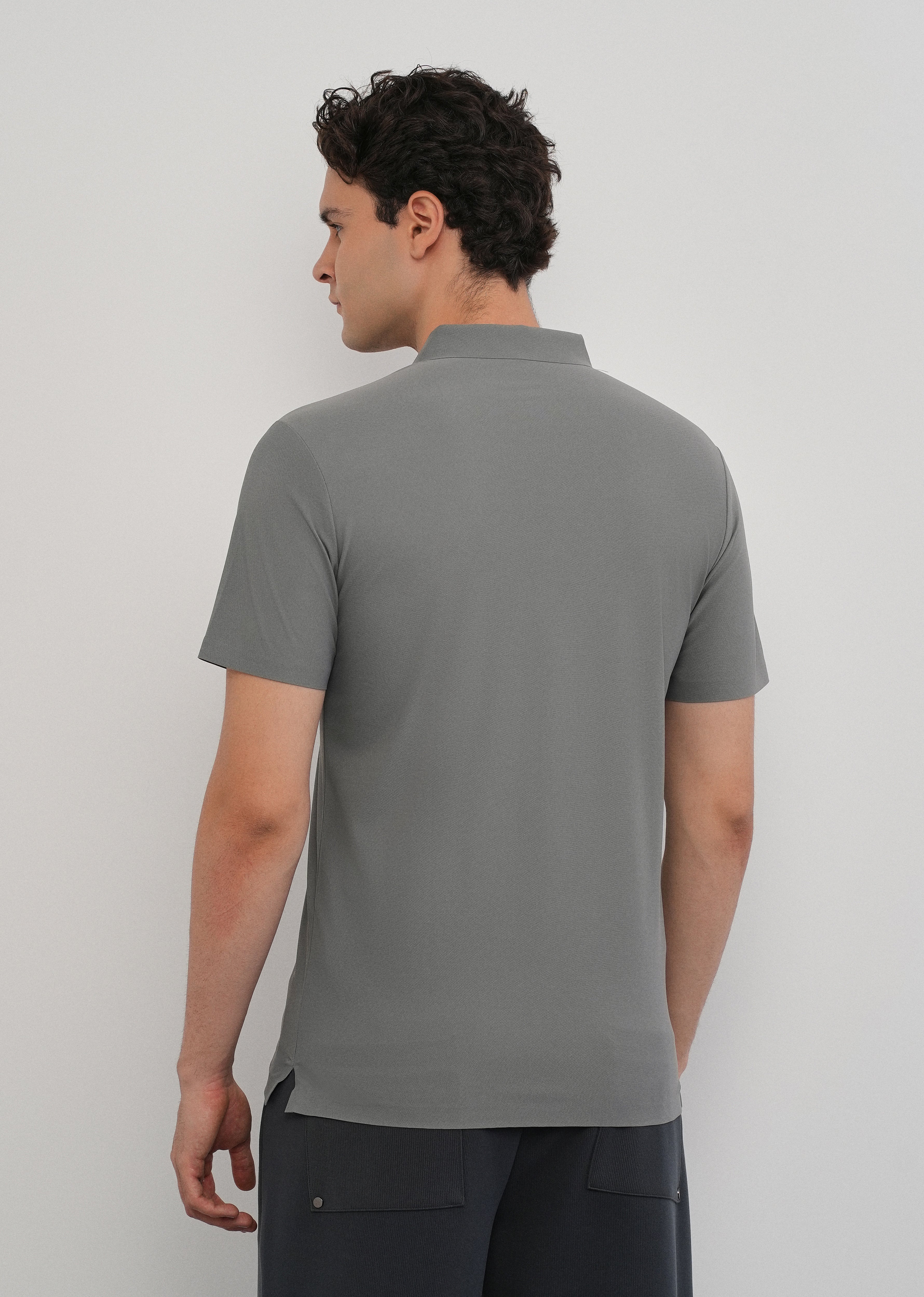 Light Grey Stitchless Polo Collar T-Shirt - Image 2