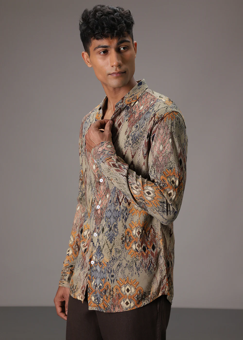 Light Olive Printed Feather Shirt - Image 8