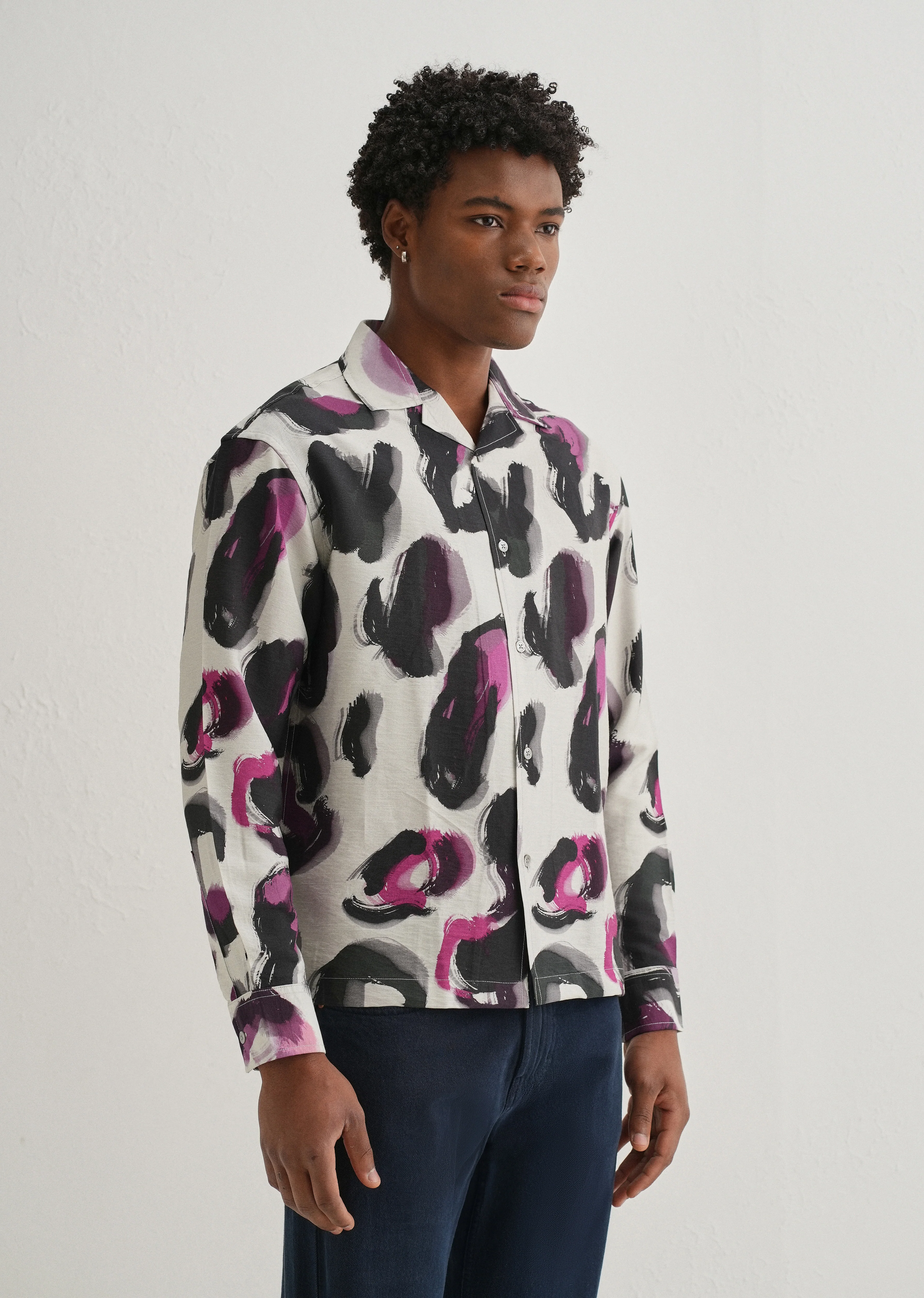 Magenta Noir Art Printed Shirt - Image 4
