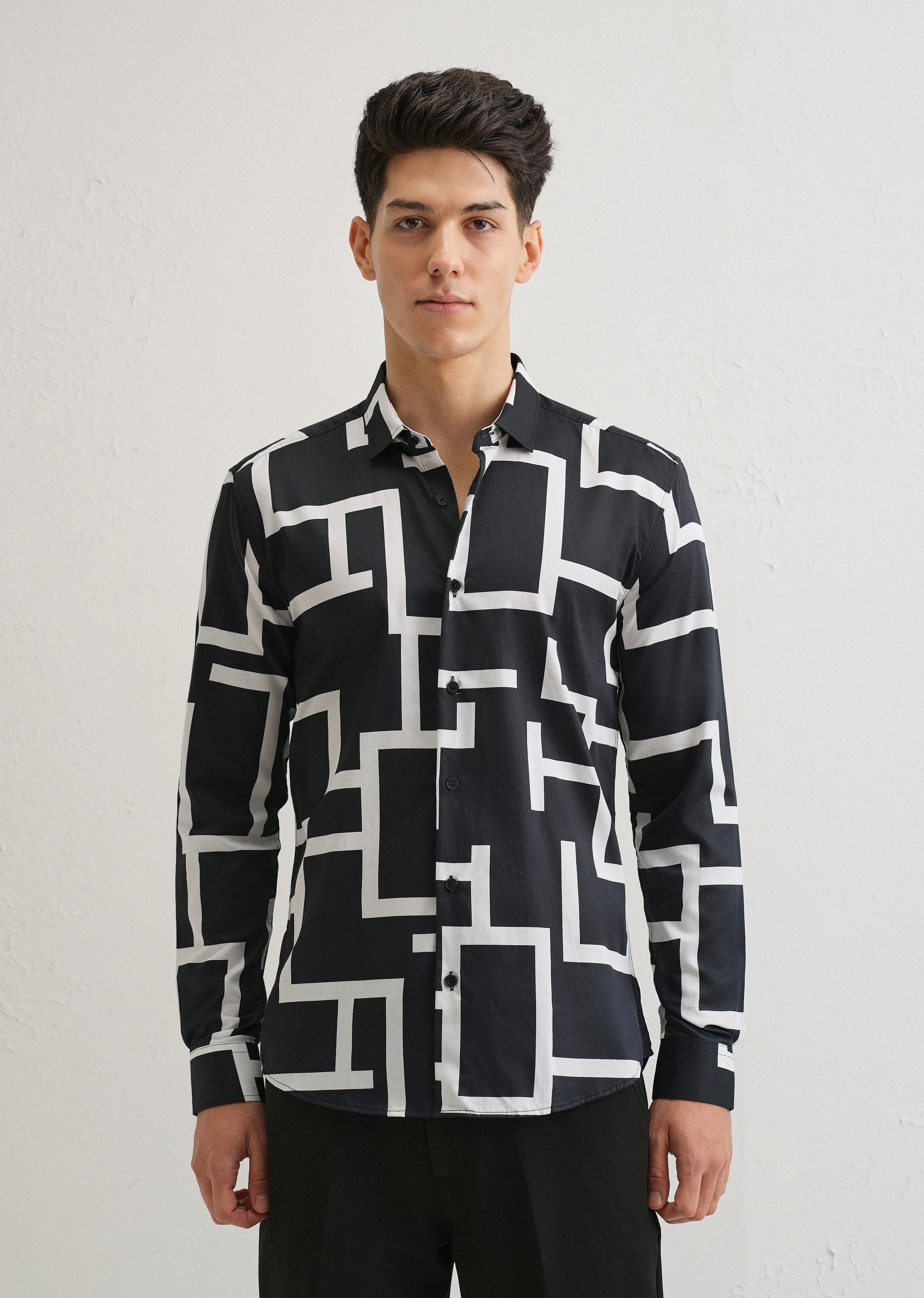 Maze Printed Shirt - Image 3