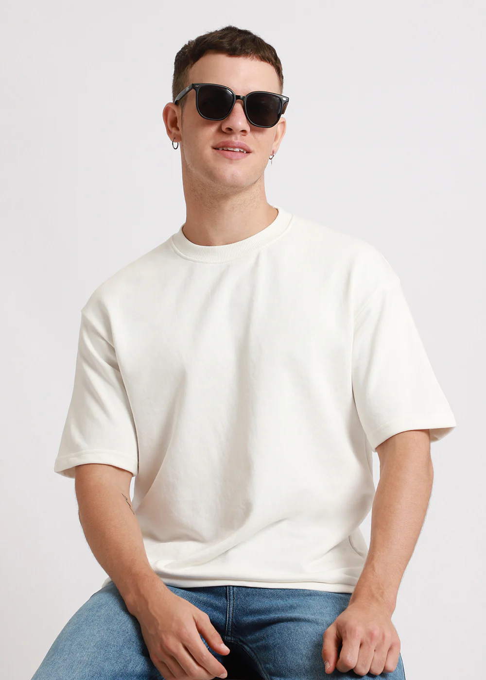 Merino White Plain Oversized Basic T-shirt - Image 2