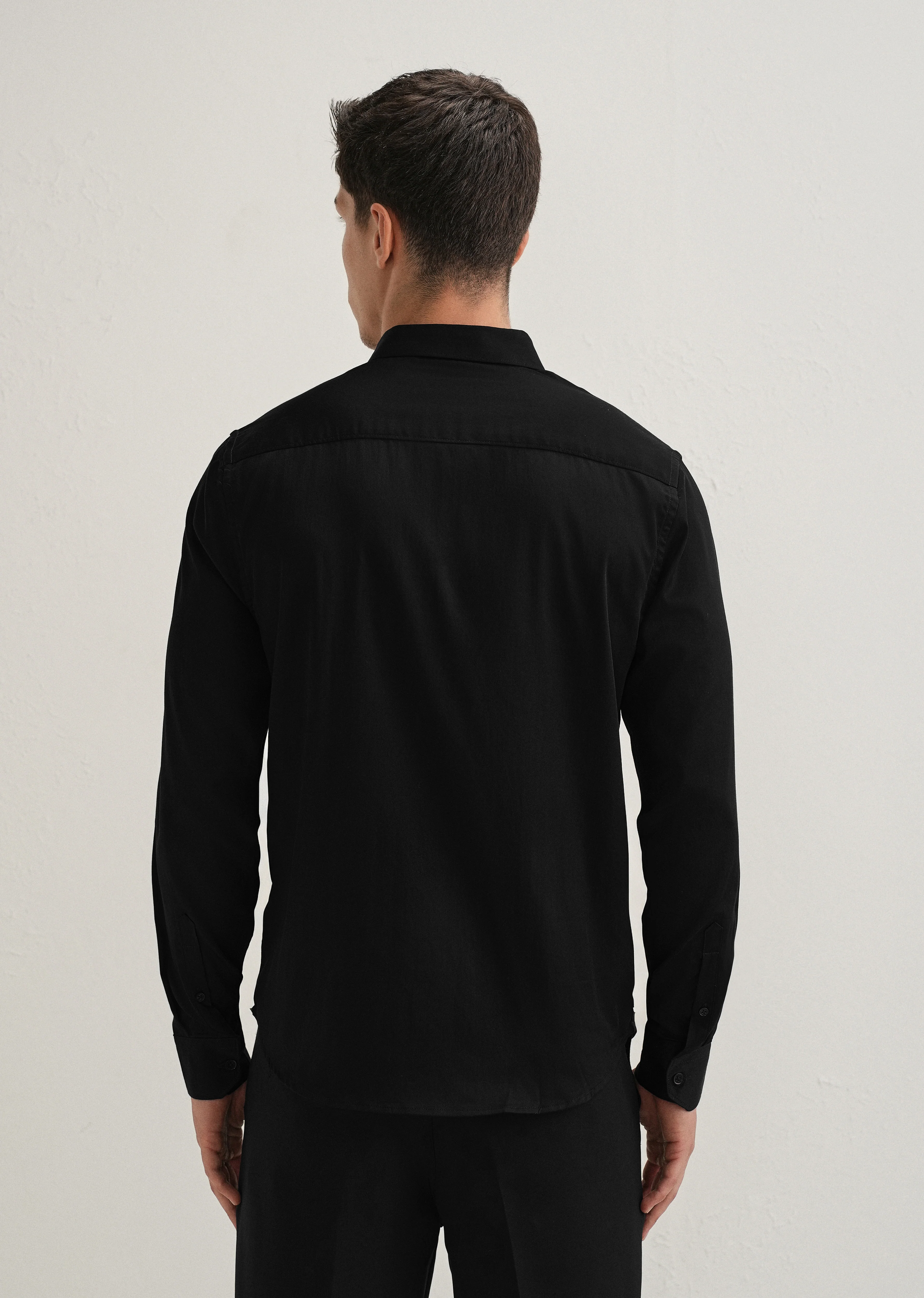 Metallic Chain Brooch Black Designer Shirt - Image 4