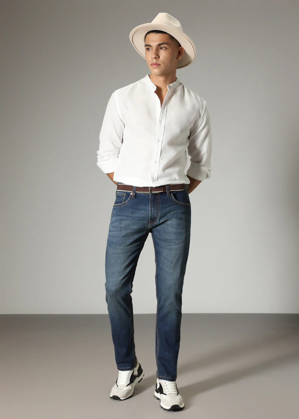 Mid Wash Slim fit Jeans - Image 7